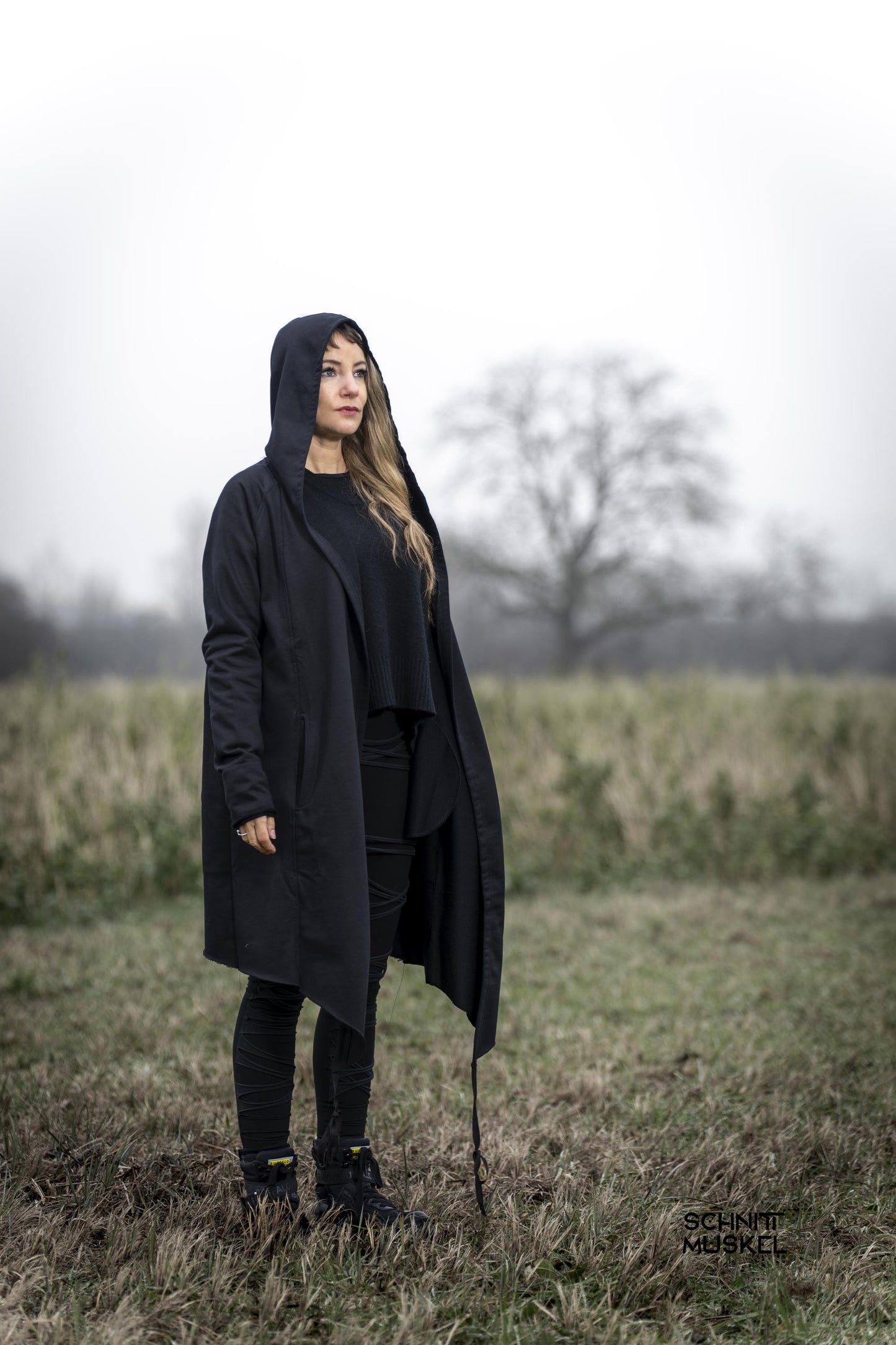 Darkavantgarde Cardigan, Gothicmantel, Gothiccardigan, darkwear, Gothic Damenmode, Gothic Herrenmode, Gothicmode,