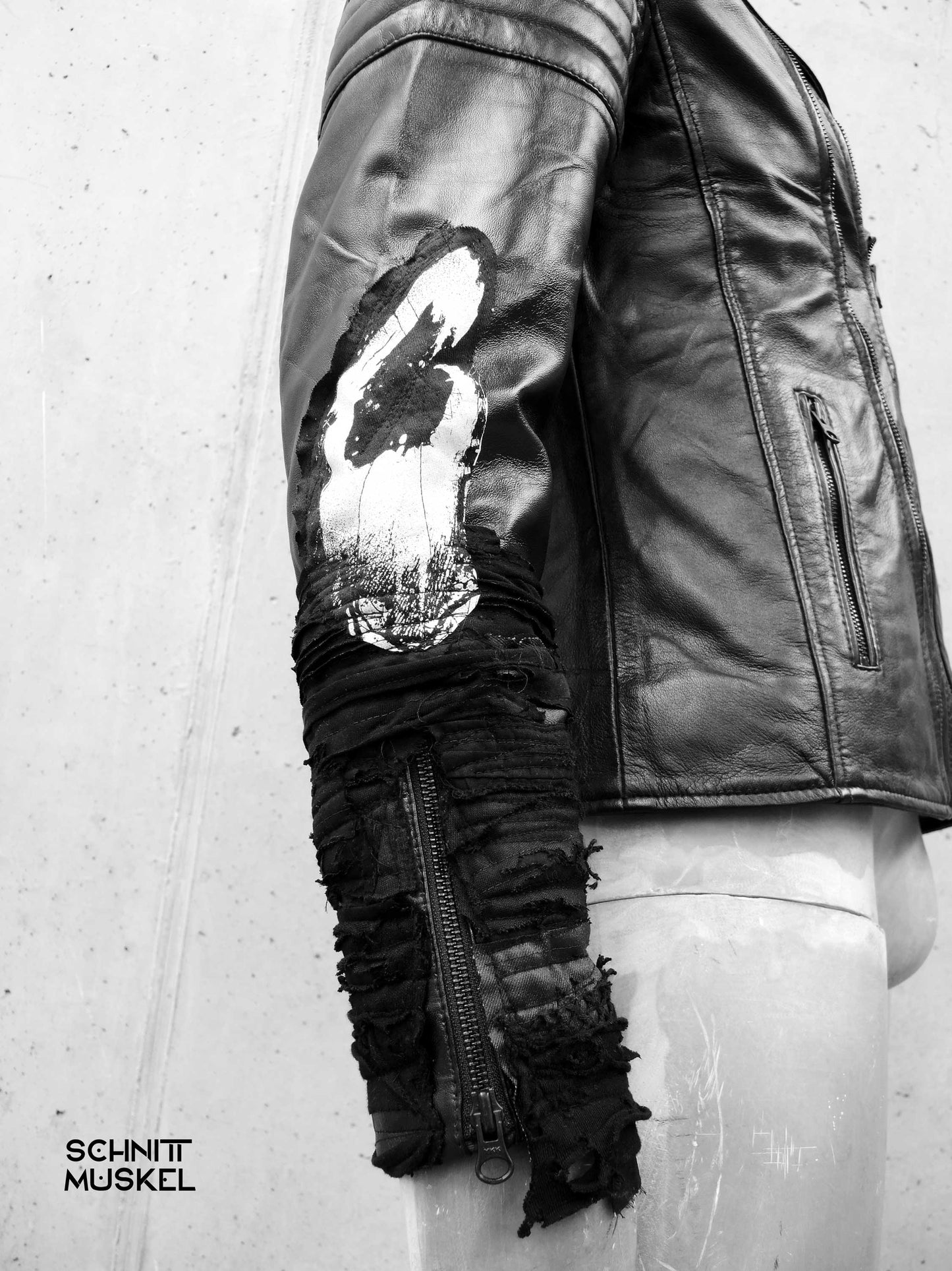 Caliban, Calibanmerch, Calibanjacke, Calibanlederjacle, Unikat Bikerjacke, Metalkutte, Metallederjacke, Rockerjacke,