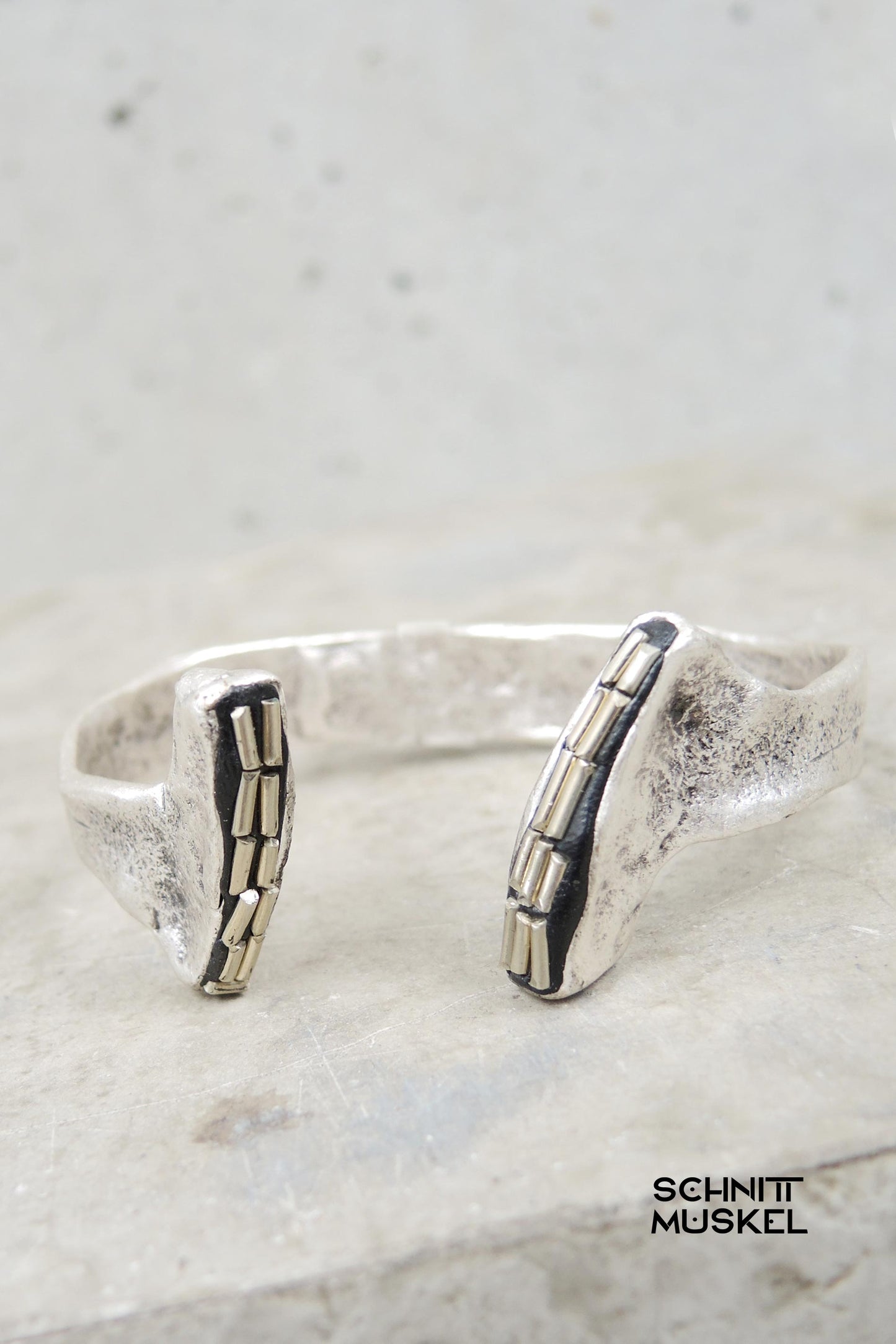 Armschmuck, Armreif, Armspange, avantgarde Schmuck
