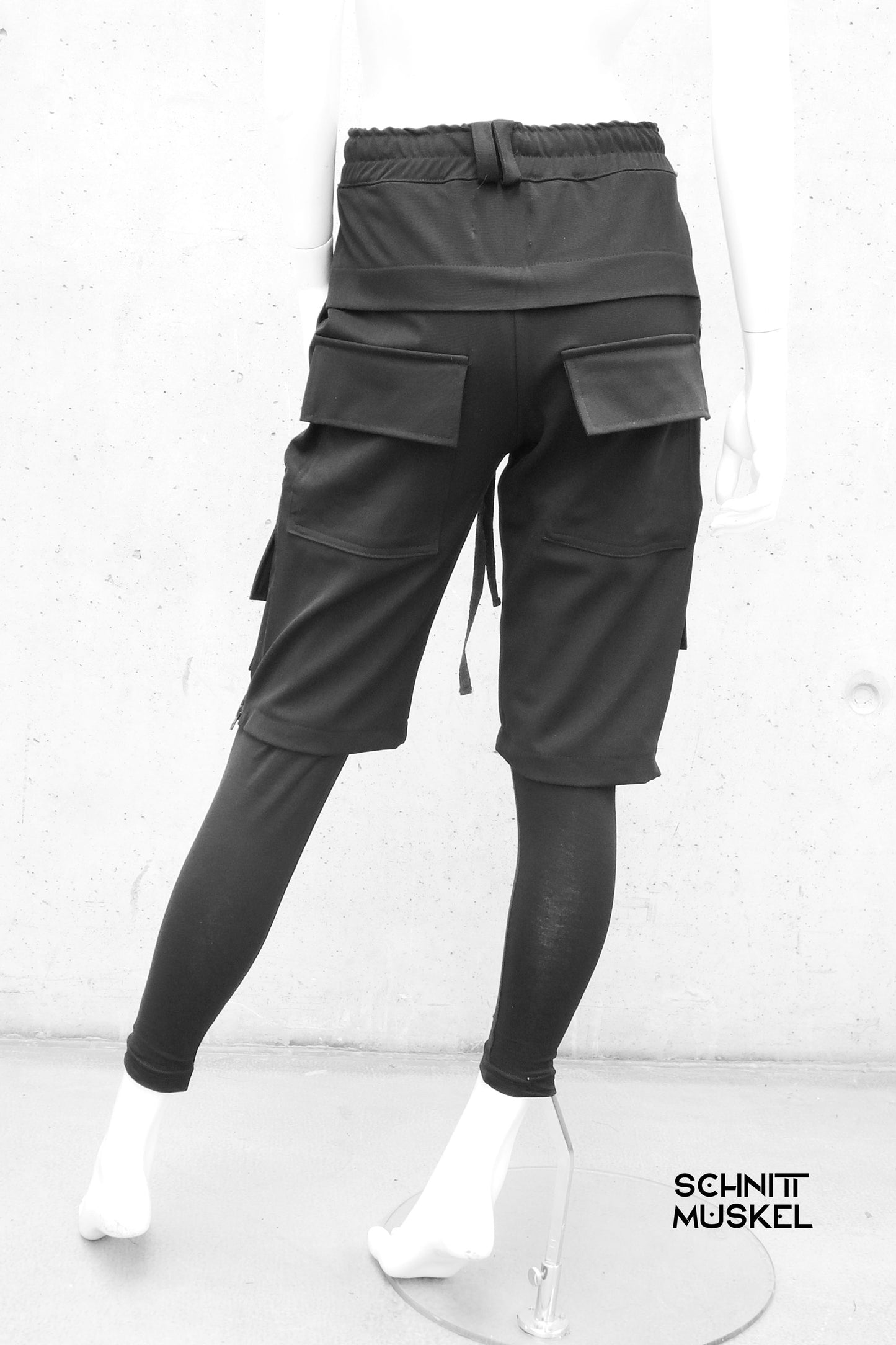 Cargoshorts, darkavantgarde Shorts, japanstyle pants, Ninjapants, Gothichose, darkavantgarde shorts, Cargohose, kurze Gothic Hose