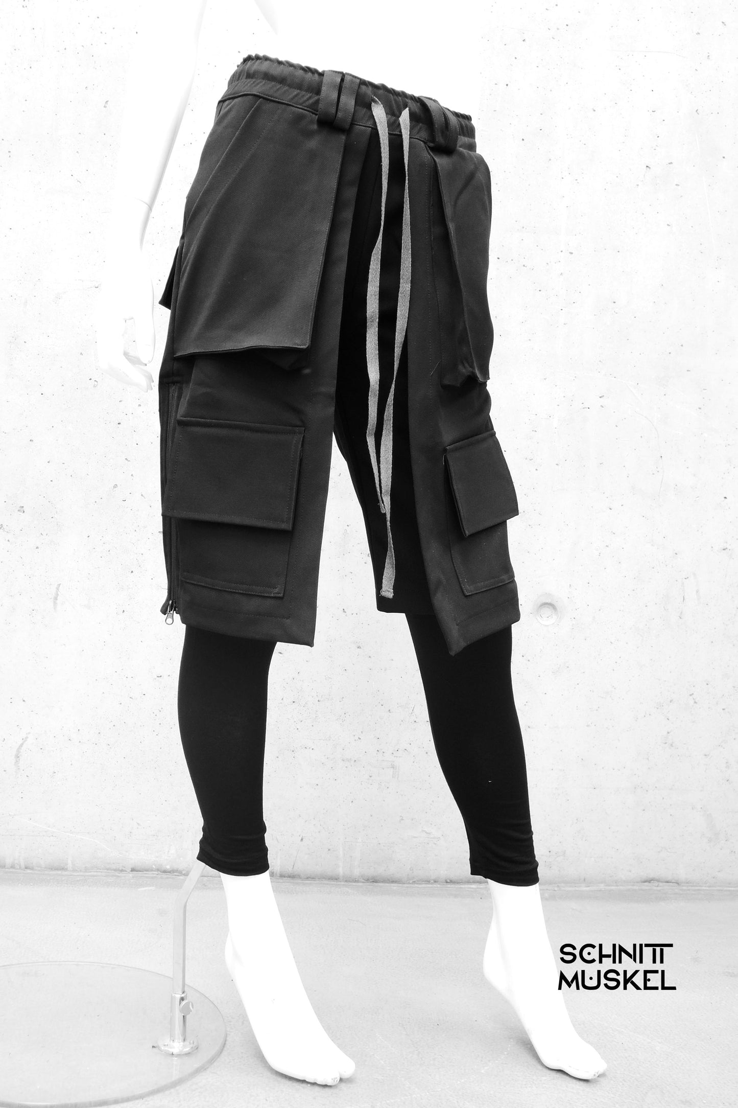 Cargoshorts, darkavantgarde Shorts, japanstyle pants, Ninjapants, Gothichose, darkavantgarde shorts, Cargohose, kurze Gothic Hose