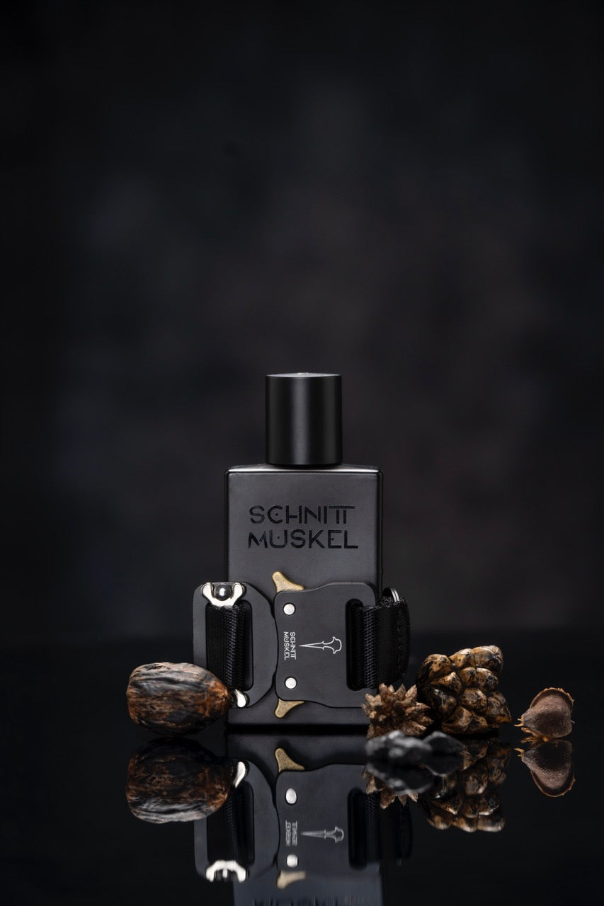 Nischenparfum, Nischenduft, Gothicparfum, Gothicduft, so riecht die Gothic Szene, undergrondparfum, darkavantgarde Parfum, Manufakturparfum, Oud