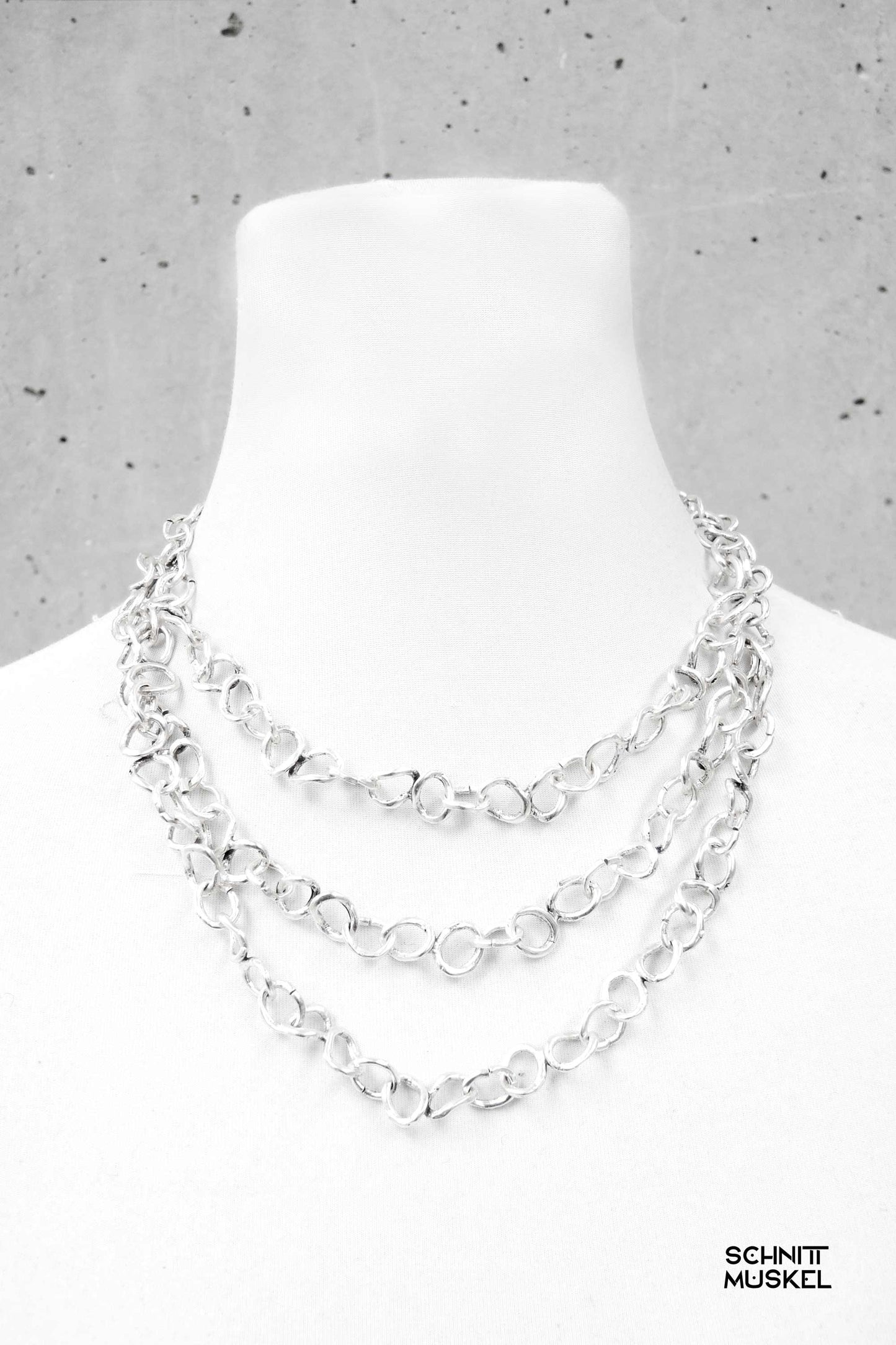 Dreifachcollier, Kettencollier, Kettenhalsschmuck, Halsschmuck Kette, unregelmässiges Collier