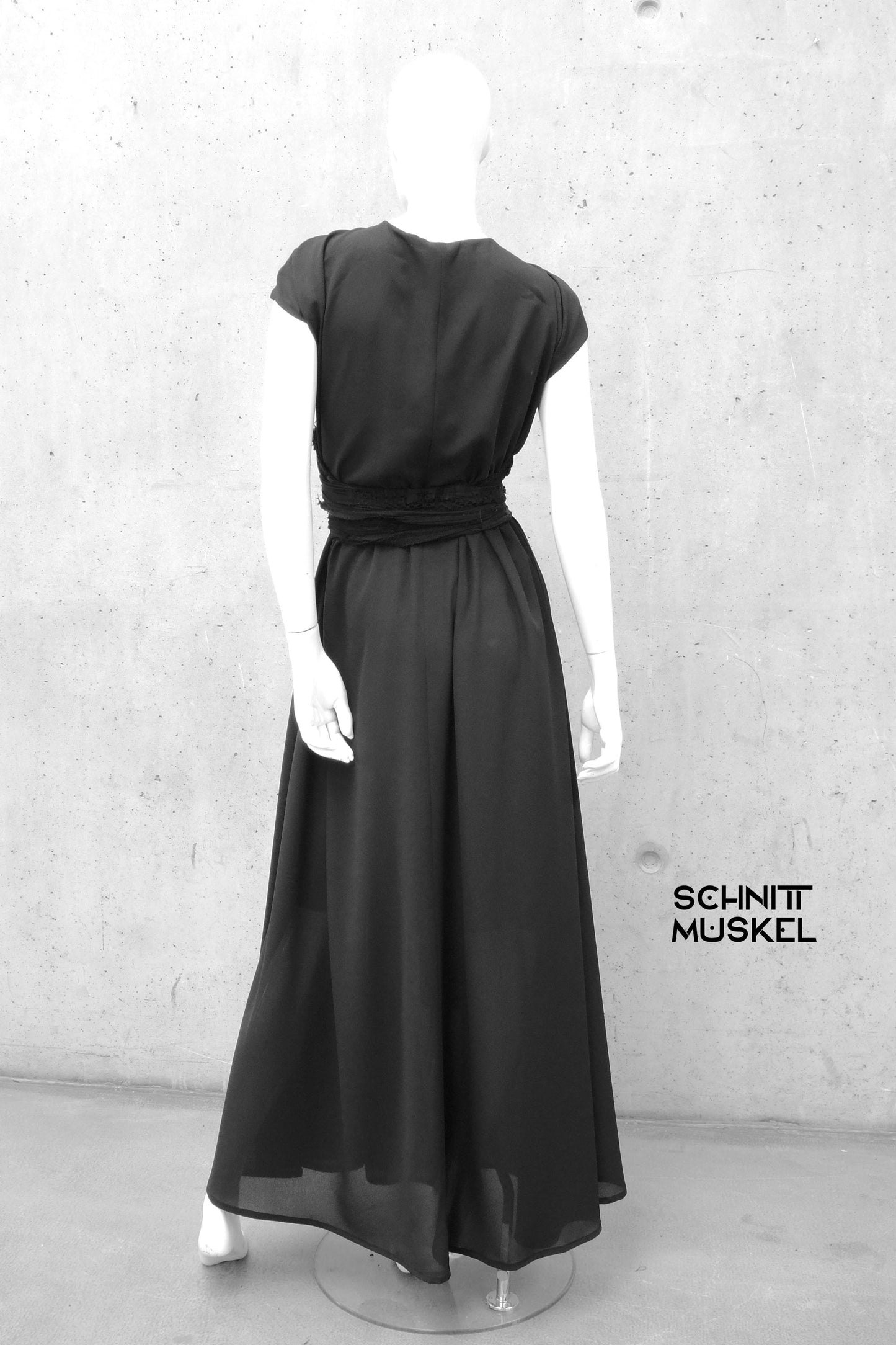 Schwarzes Abendkleid, Gothickleid, darkavantgarde Kleid, darkwear, altweardress, darkavantgardedress, destroyeddress,, gothicdress,