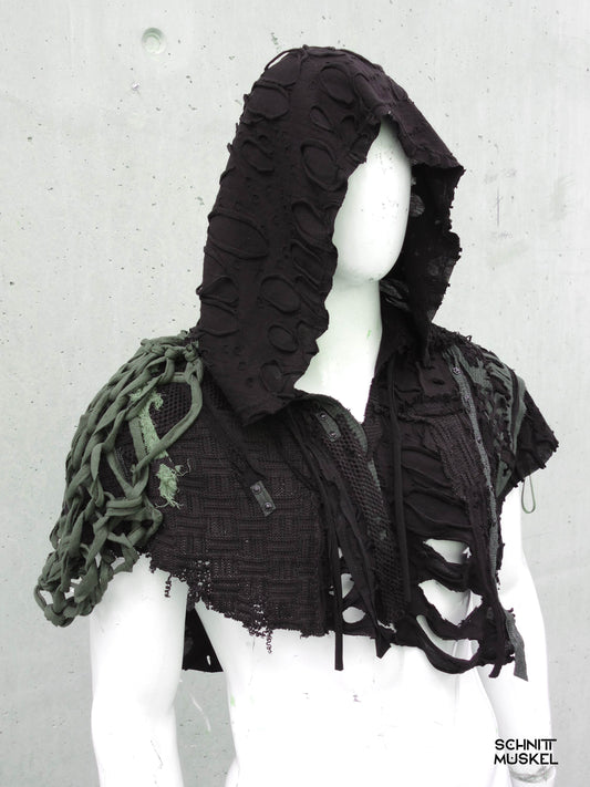 handgemachtes schwarzes Cape mit Kapuze, Dark Viking, Nordic Style, Viking Style, Wicca,
Post Apocalyptic Cape mit Schnallen und Nieten Unikat
Gothic Cape Unisex mit Kapuze Raw Look