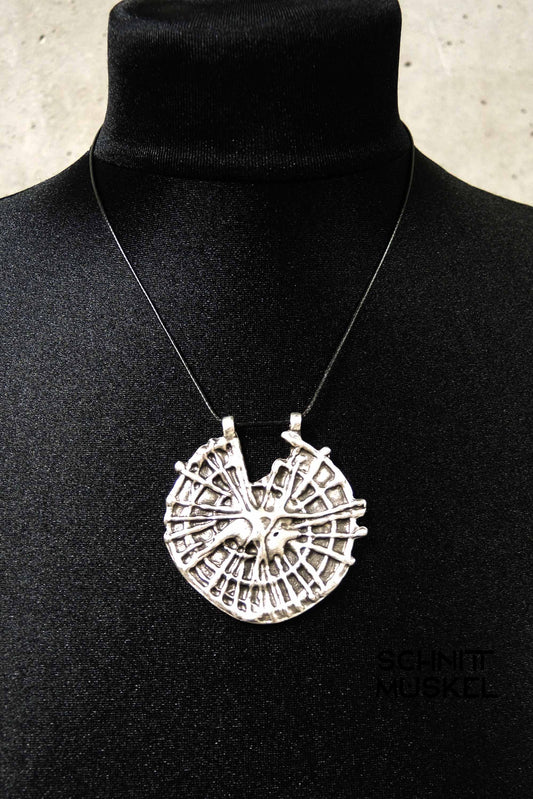 Sigul, Amulett, Darkavantgarde, darkjewellery, darkavantgardejewellery, Gothicschmuck,
