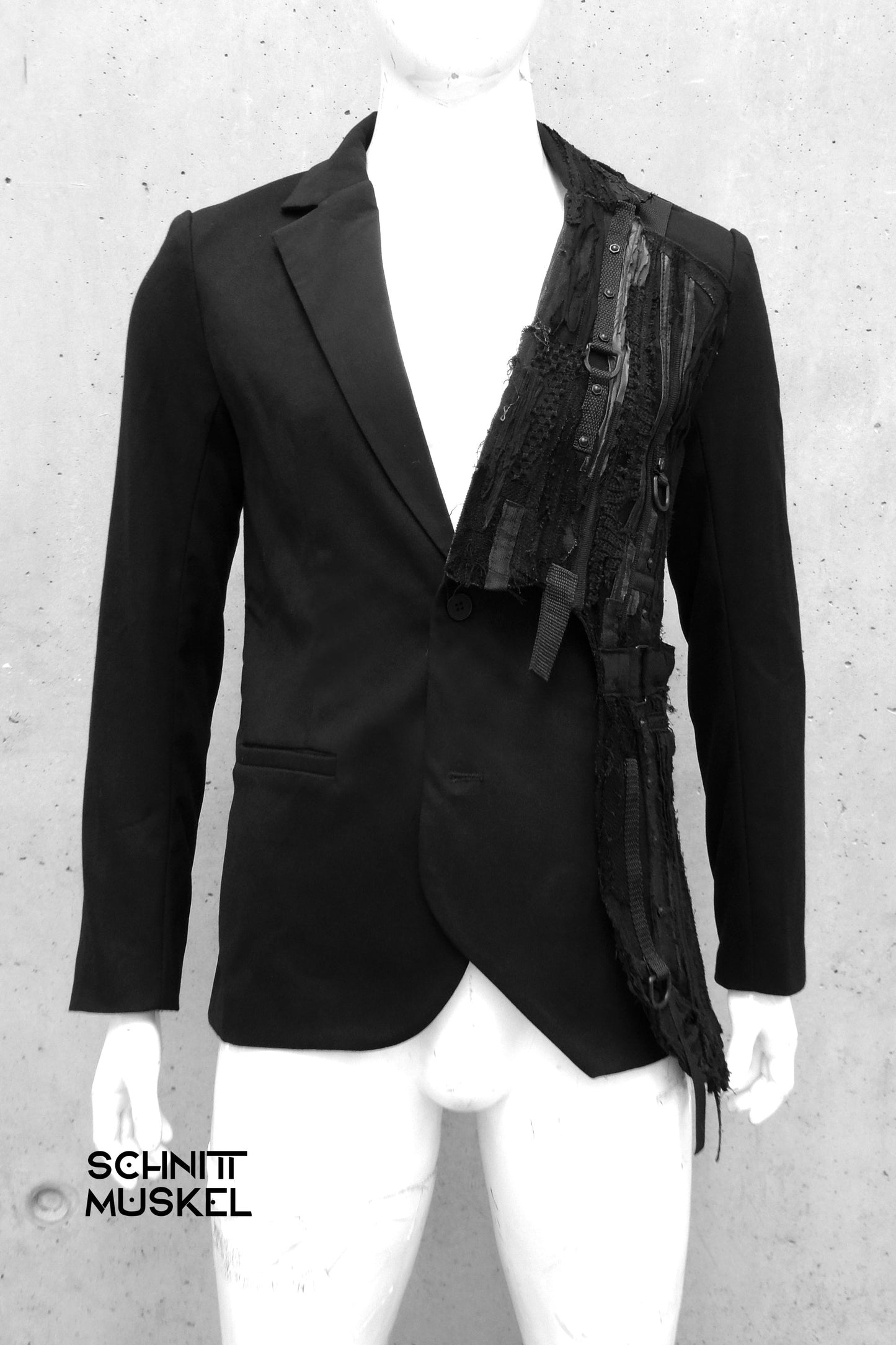 asymmetrisches Jackett, überschnittenes Jackett, Jackett destroyed Stil, destroyed Jackett, Unikatjackett, Rockerjacket, Gothicjackett