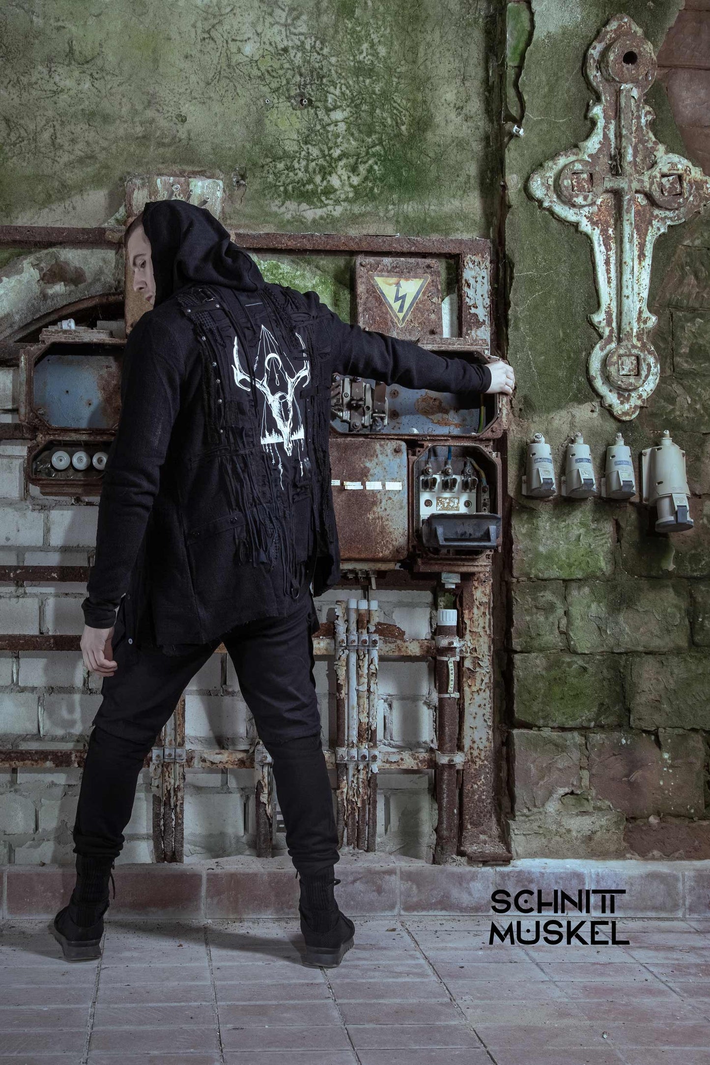 Gothicjacke, Jacke mit Hirschschädel, Gothicmode für Männer, Gothicfashion for men