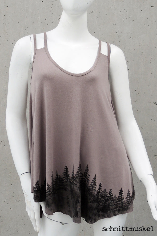 Shirt mit Tannan, Shirt mit Wald, Waldshirt, Baumshirt, stregastyle, strega Bekleidung