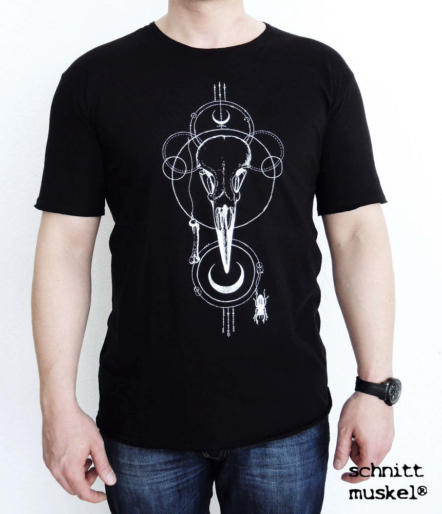 Gothicshirt, Vogelschädelshirt, Shirt mit Vogelschädeldruck, Shirt mit Vogelschädel, Birdskullprint, Birdskull on T-Shirt, Krähenschädel auf T-Shirt, Rabenschädel auf T-Shirt