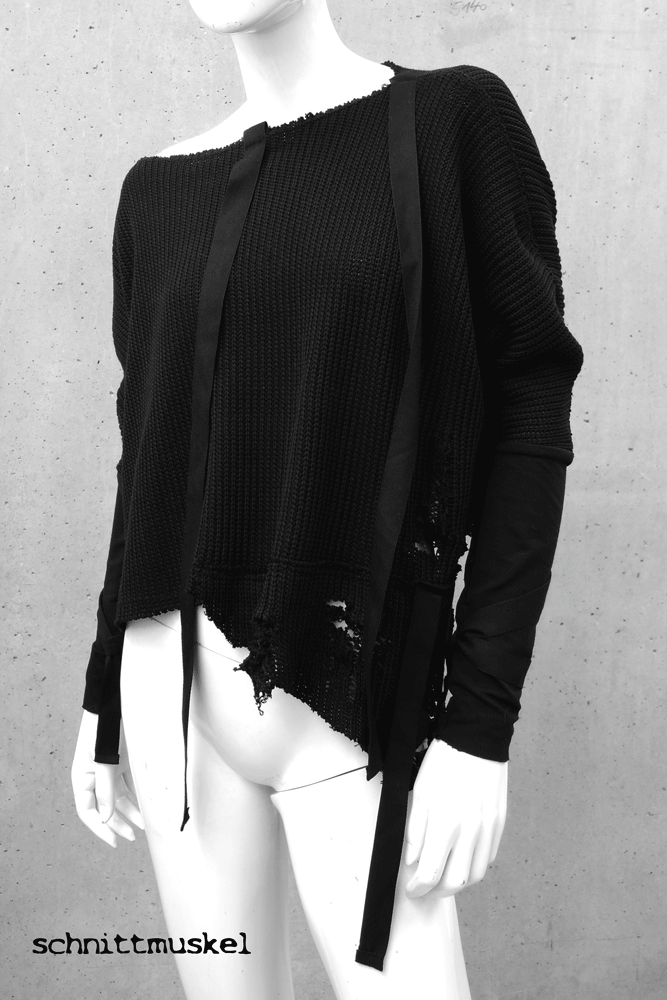 darkavantgarde, cropped Pullover, Strickpullover schwarz, allblack, streetwear cropped shirt