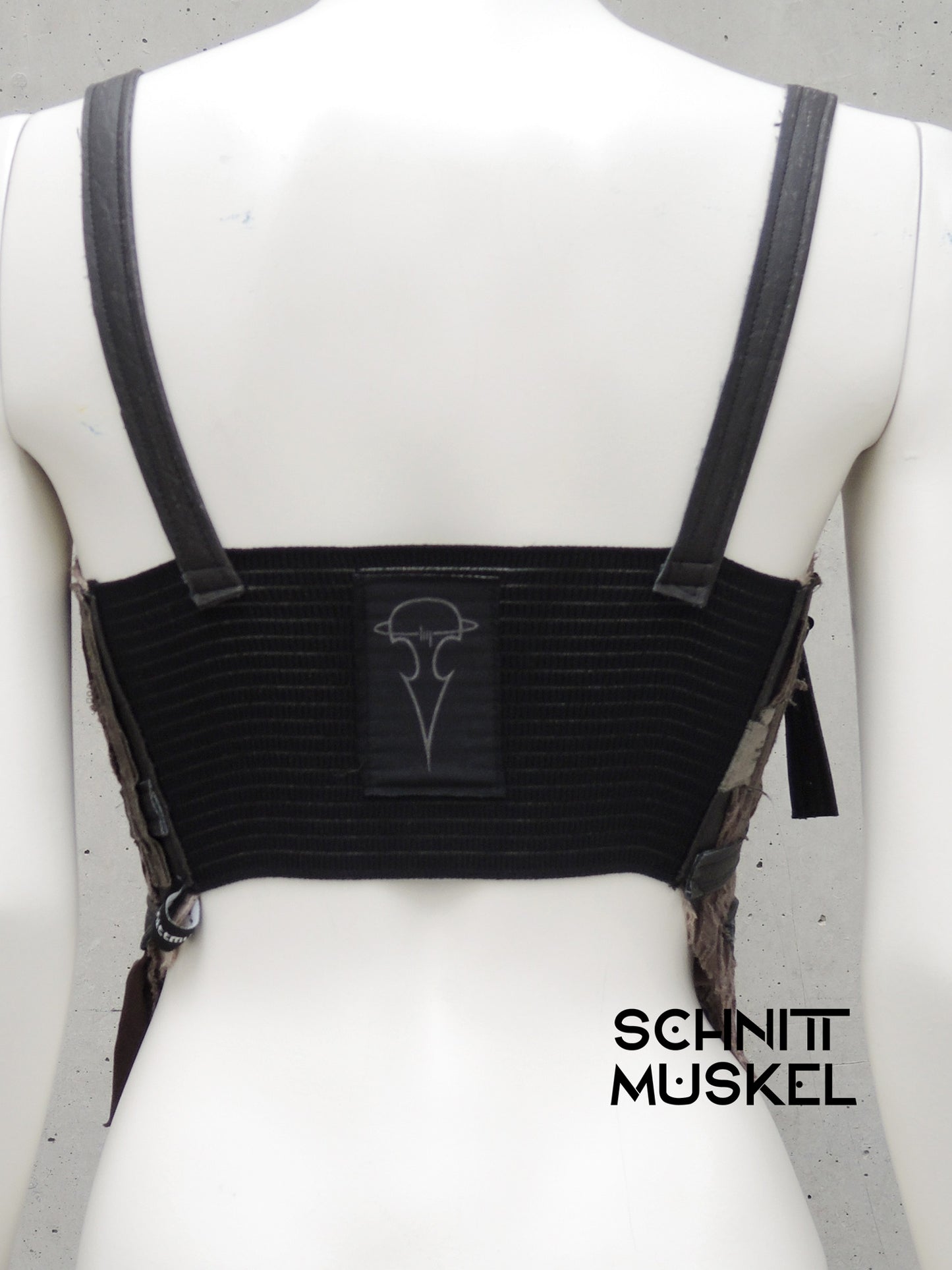 Harnessgürtel, Unternrustharness, Push-up Harness, wasteland, burningman outfit, wastelandfashion, postapokalyptische Mode, Harness, Harness braun, postapokalyptischer Harness, postapocalyptic Harness