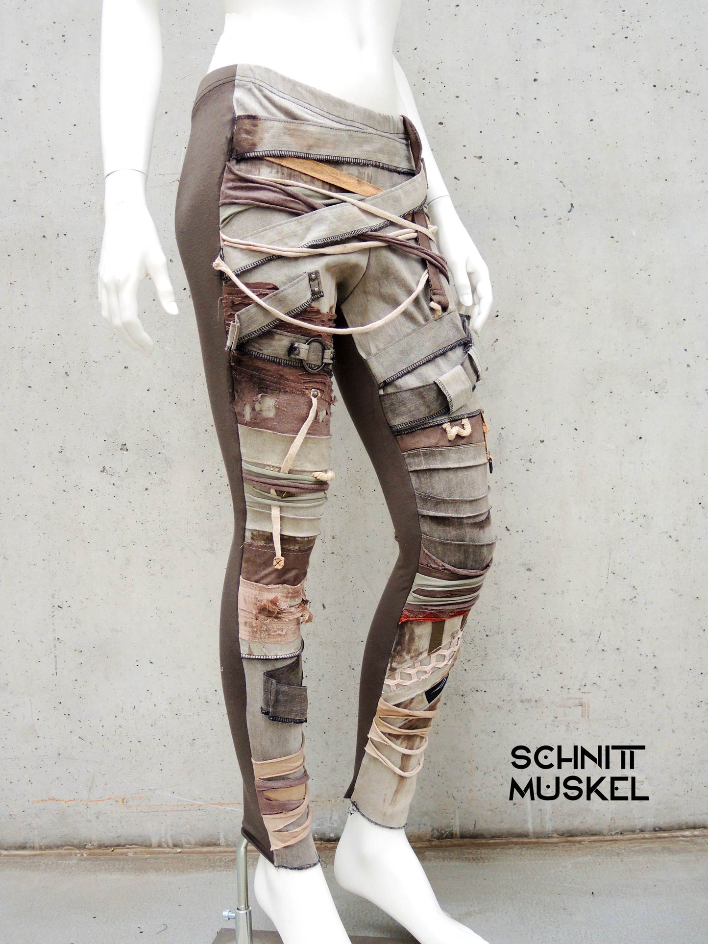 dune leggings, Dunstyle Hose, postapokalyptische Mode, wasteland burning man style, wasteland warrior Hose, Wüstenstyle,