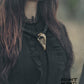 Halsschmuck mit Vogelschädel, bridskull gold, birdskull necklace, Gothicschmuck,