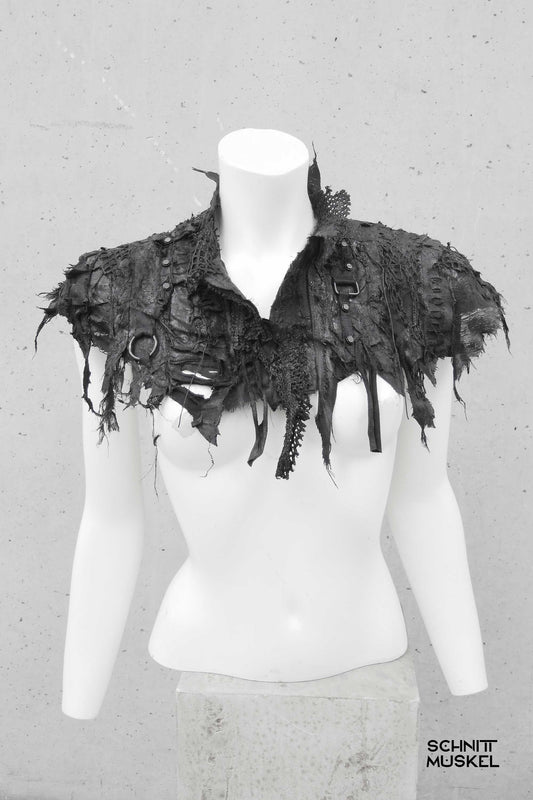 Gothic Cape, Gothic Kragen, postapokalyptische Mode, darkavantgarde Mode, Bandoutfit, 