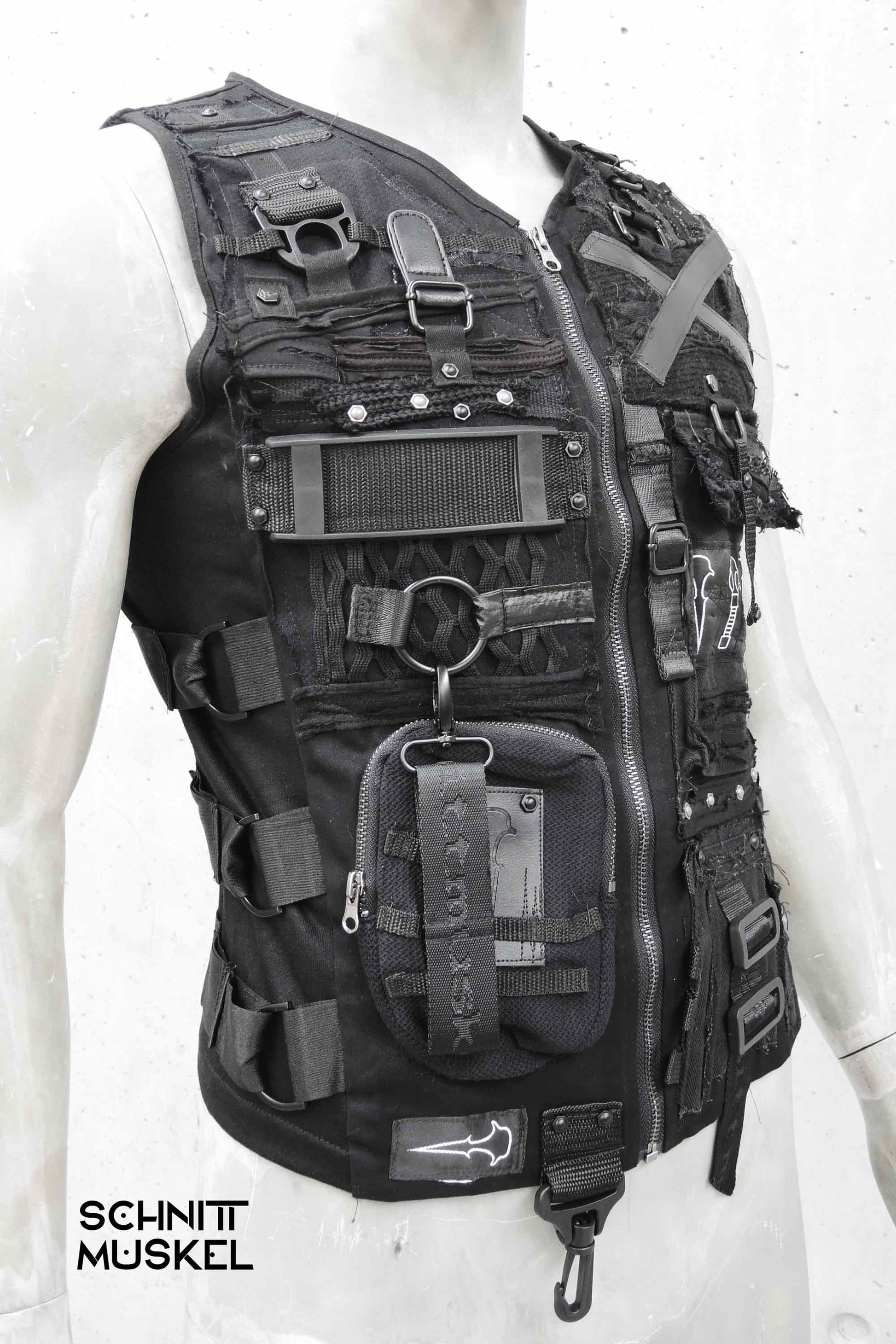 Combat Weste, Utility Weste, Cyberweste, Darkcyberweste, Gothicweste, Teknostyle, darkcyberfashion