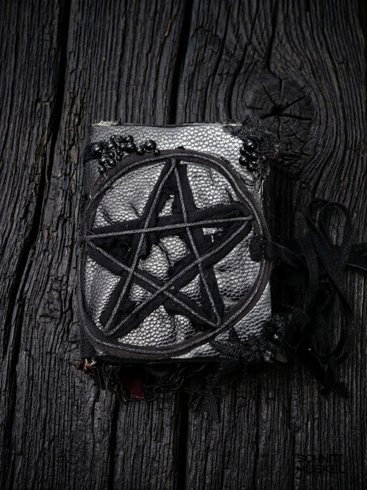 Gothic Grimoire, Gothicbuch, Szenebuch, Gothic Scrap book, düsteres Scrap Book, 