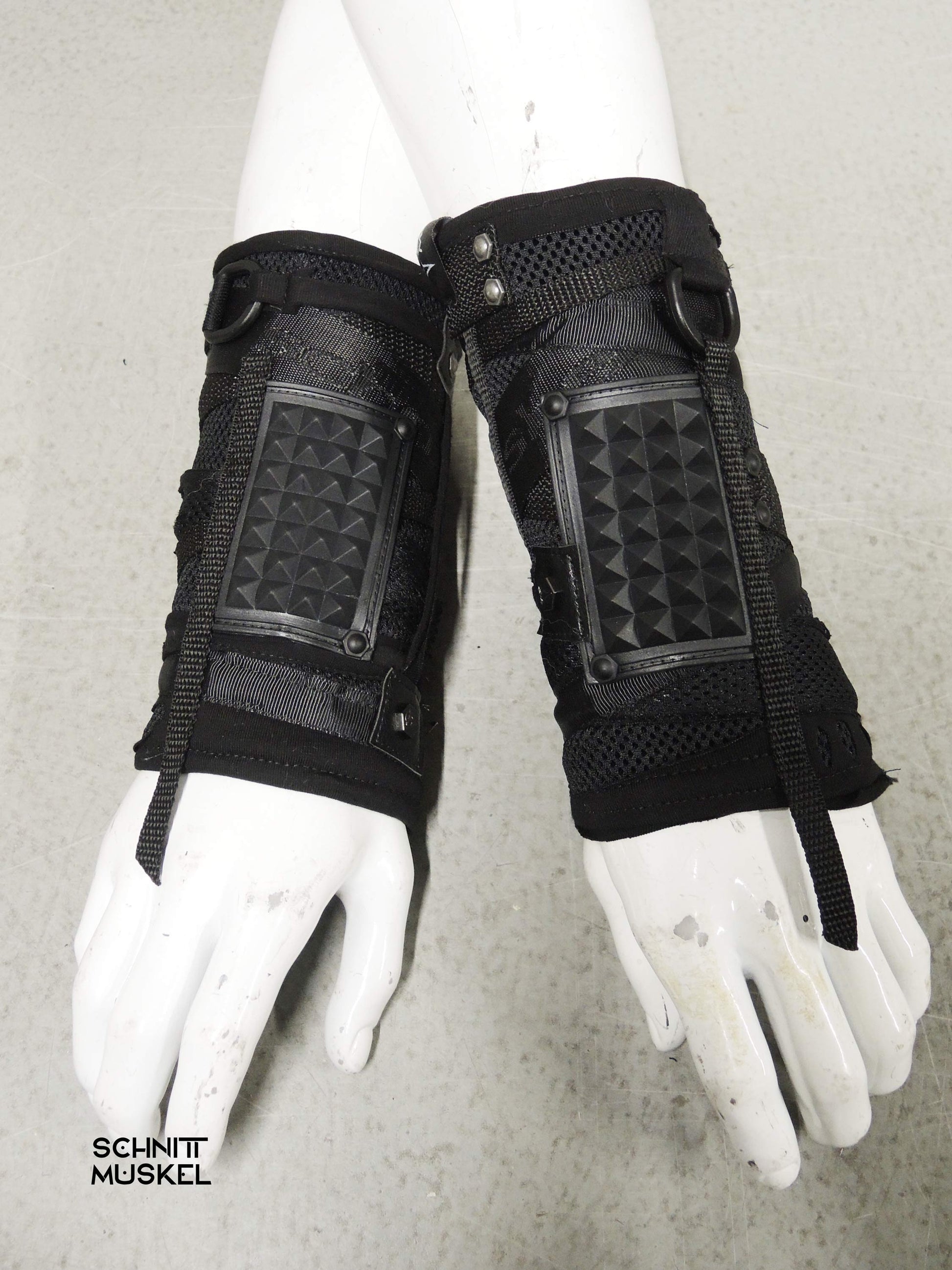 Armstulpen, Cyberfashion, Darkcyberfashion, Darkcyberarmstulpen, Darkcyber, Technoarmstulpen