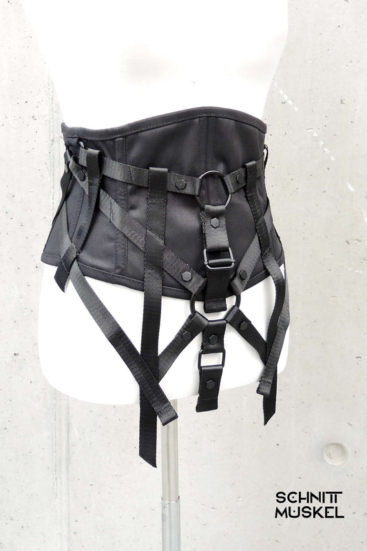 Gothic Taillenkorsett, kinky Taillenkorsett darkwear, darkavantgarde Korsett, Gothicmode für Damen