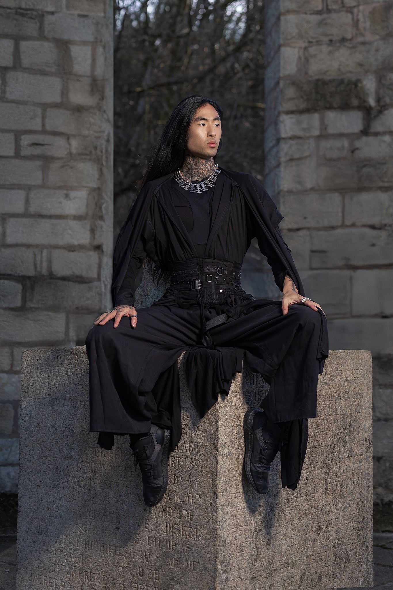 Wickelhose, Sommerhose, schwarze Sommerhose, Hose mit Überschlag, darkwear, darkavantgarde Hose, darkavantgarde, Gothichose