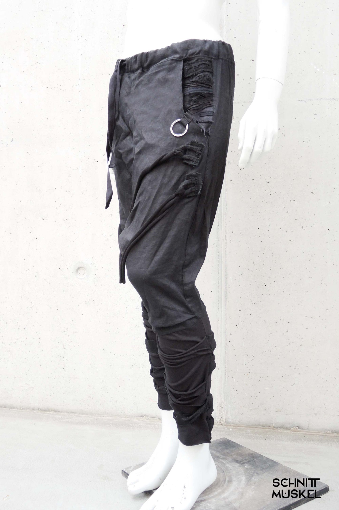 Ninjahose, Leinenhose, darkwear, darkavantgarde Hose, darkavantgarde mode, darkavantgarde Herrenhose, drop chrotch Hose, Gothichose, Gothicmode für Herren, destroyed Mode