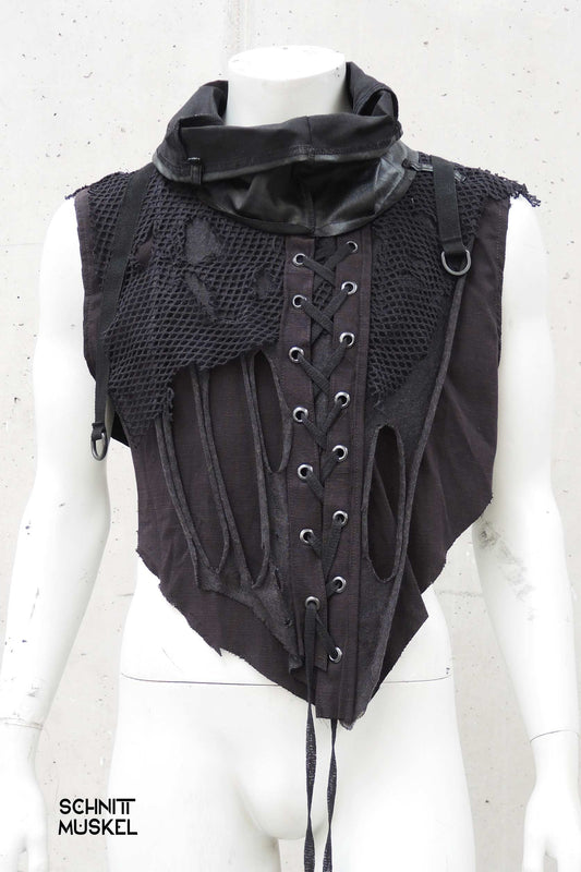 postapokalyptische Mode, darkwear, darkavantgarde Mode, darkcyber fashion, Gothicmode für Herren, Netzoberteil, Kinkyfashion, Ravestyle, Technostylefashion