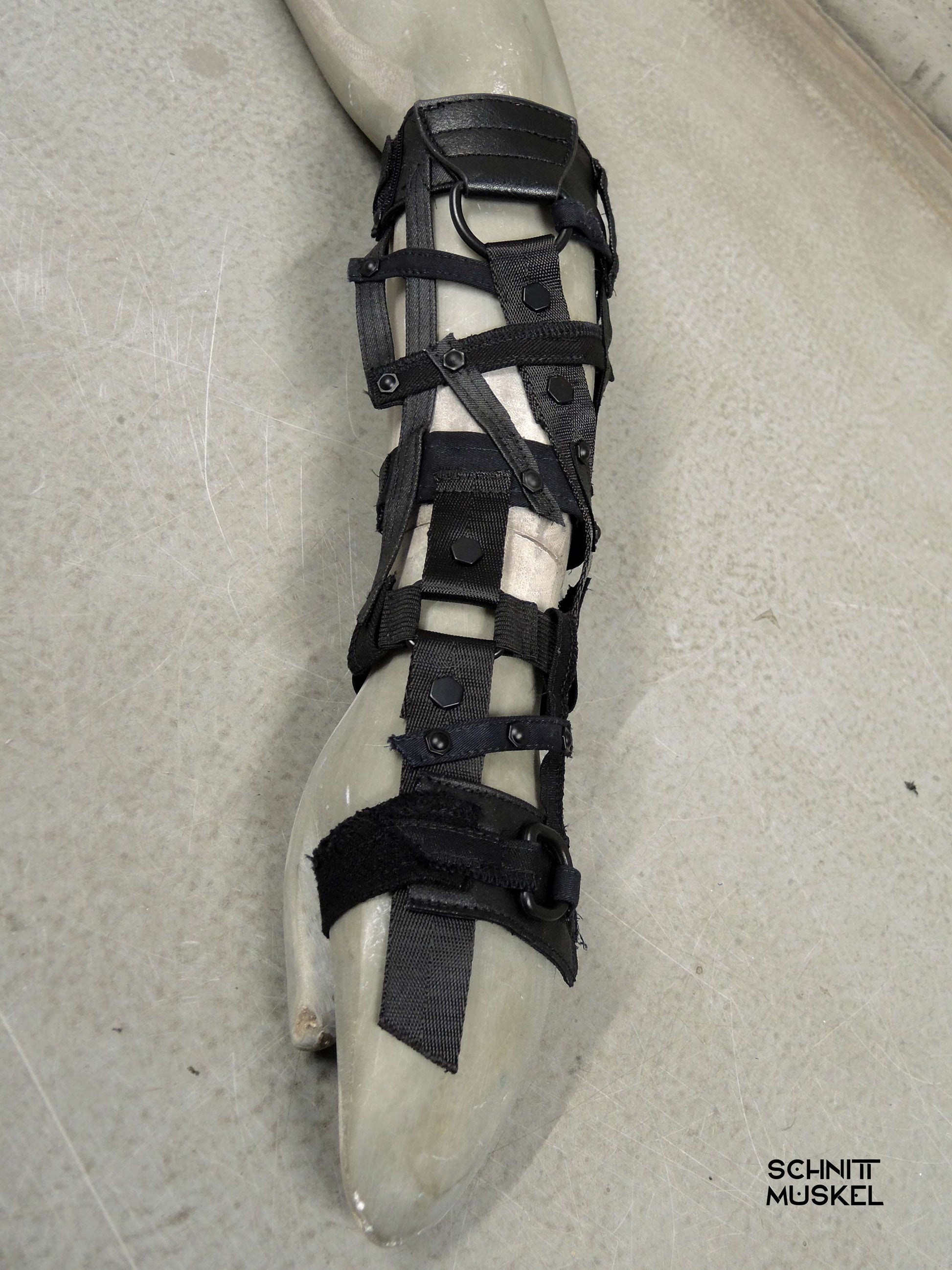Armteil Armstulpe, postapokalypische Armstulpe, Burning man Outfit, darkwear, Gothic Armstulpe