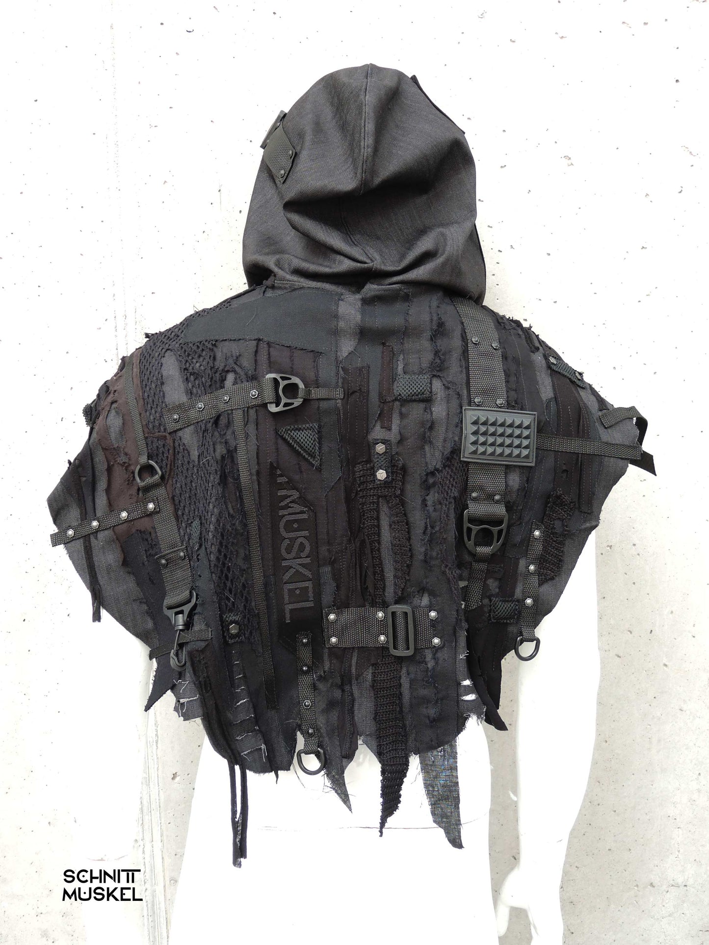 KapuzenCape "Intruder" Unikat