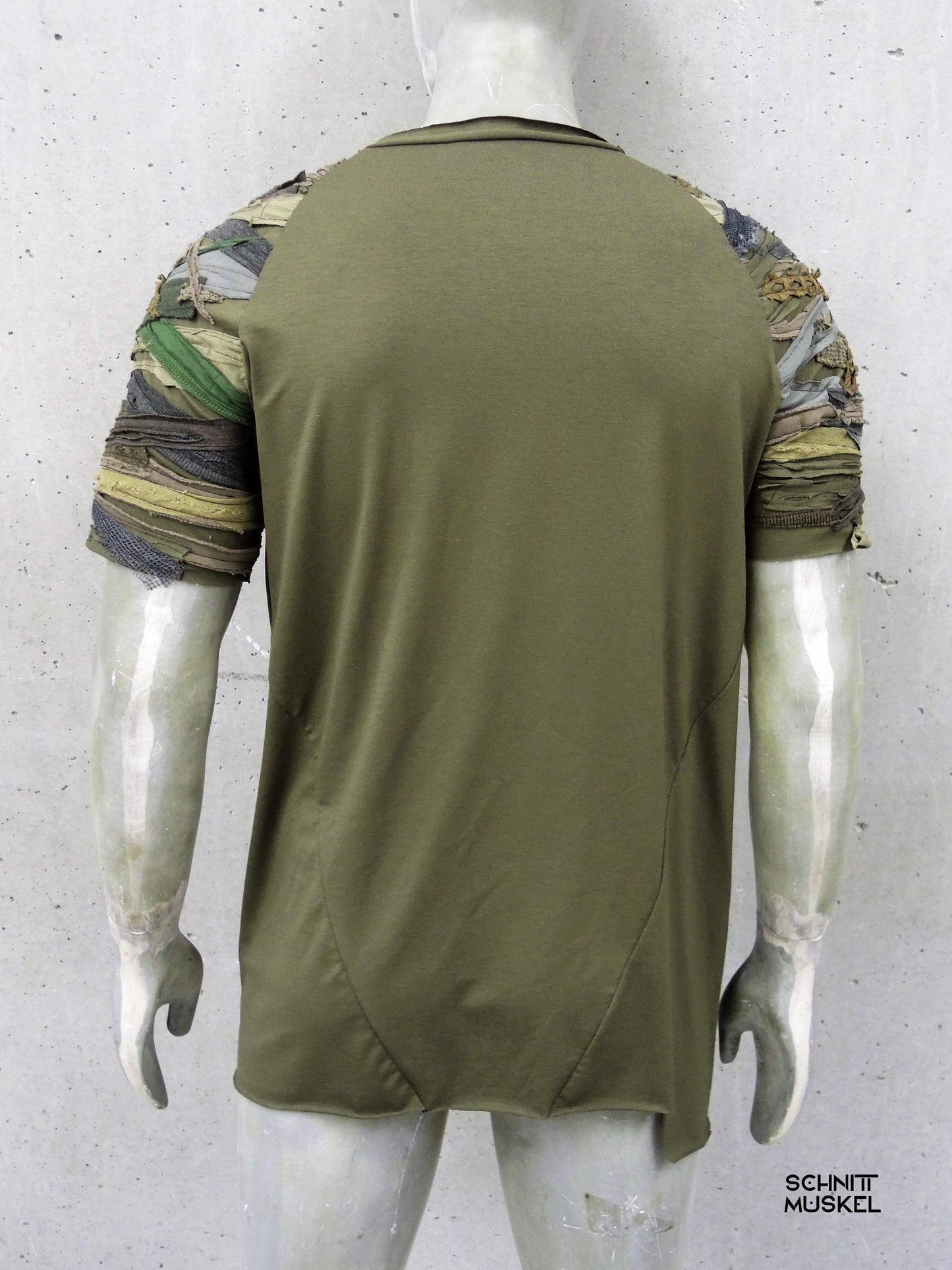 olivgrünes Shirt, Combatshirt, darkwear, aberfashion, Tarnshirt, 6DBH, schnittmuskel