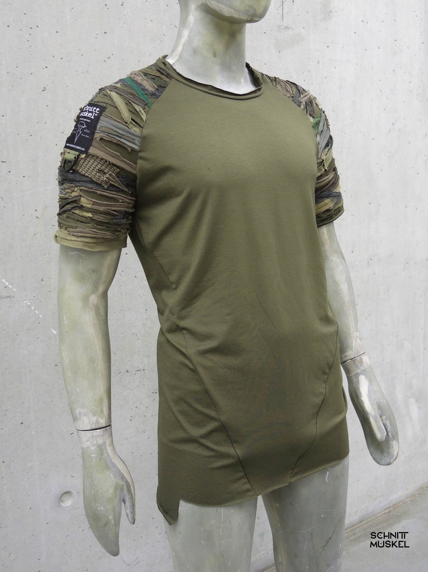 olivgrünes Shirt, Combatshirt, darkwear, aberfashion, Tarnshirt, 6DBH, schnittmuskel, Raglanshirt olivgrün