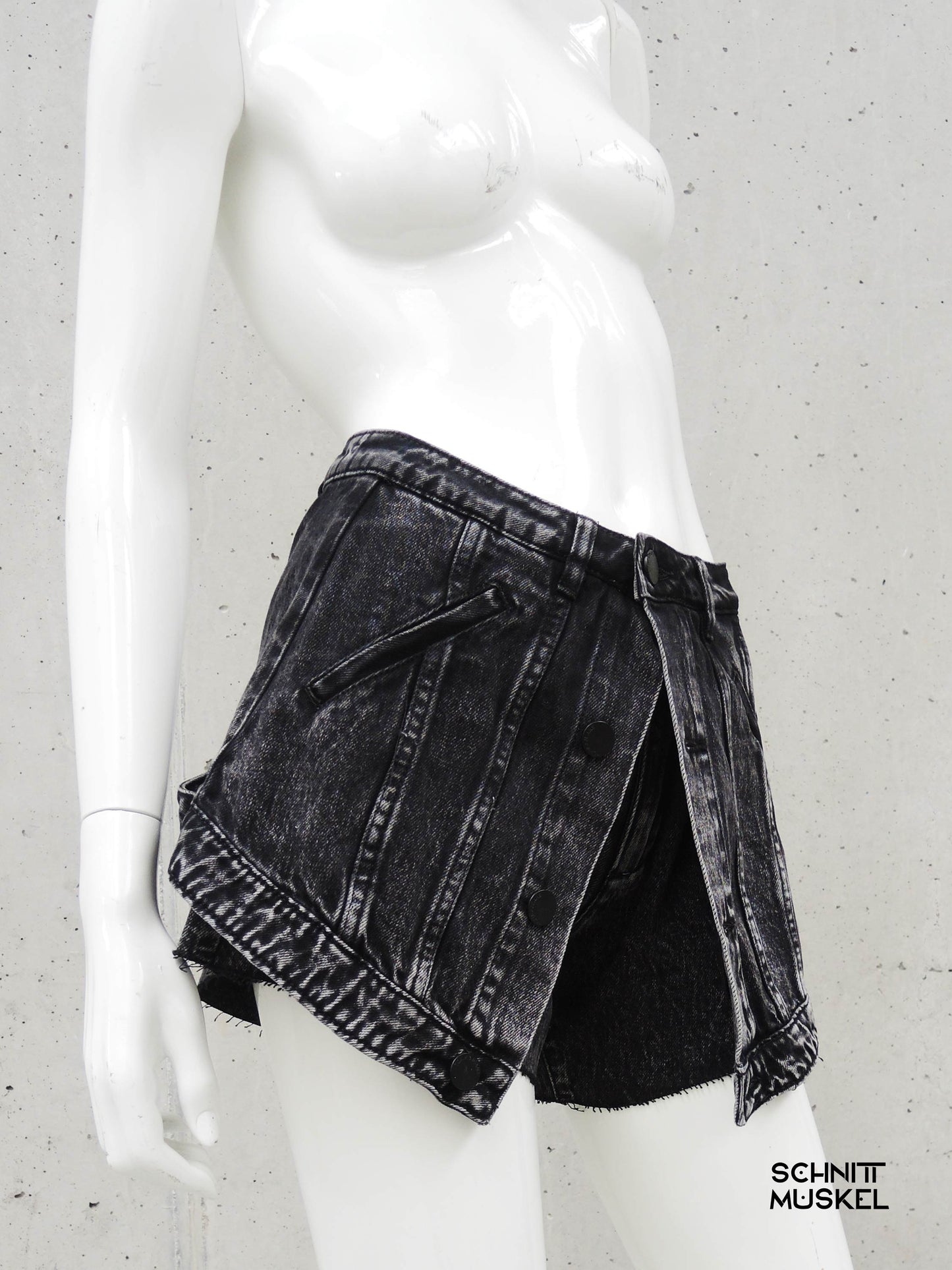 kurze Jeans, Jeansshorts, schwarze kurze Jeans, teckwear Jeans kurz, lagenlook Jeans