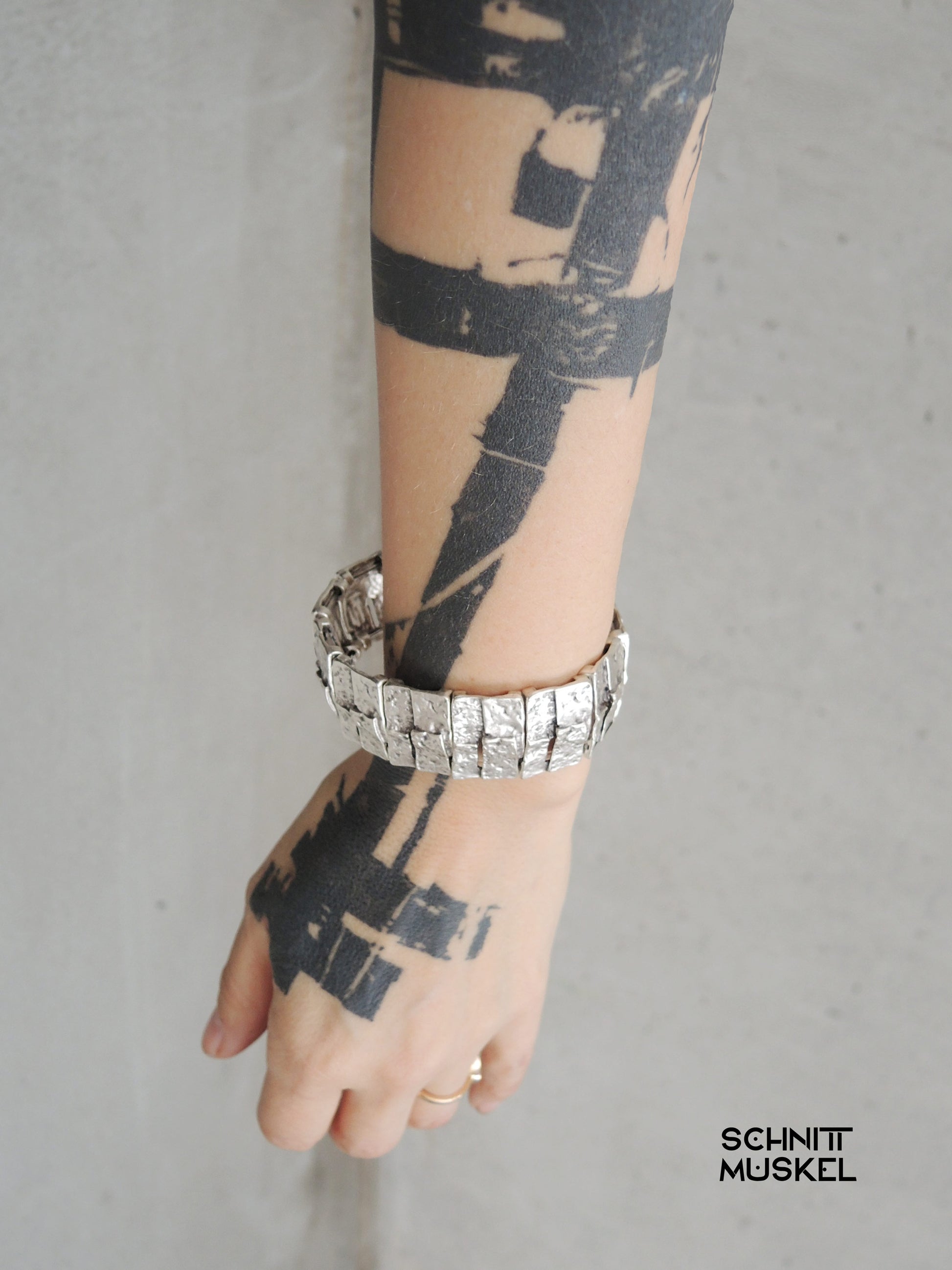 darkavantgarde Schmuck, darkavantgarde, nicht allergener Schmuck, postapo Schmuck