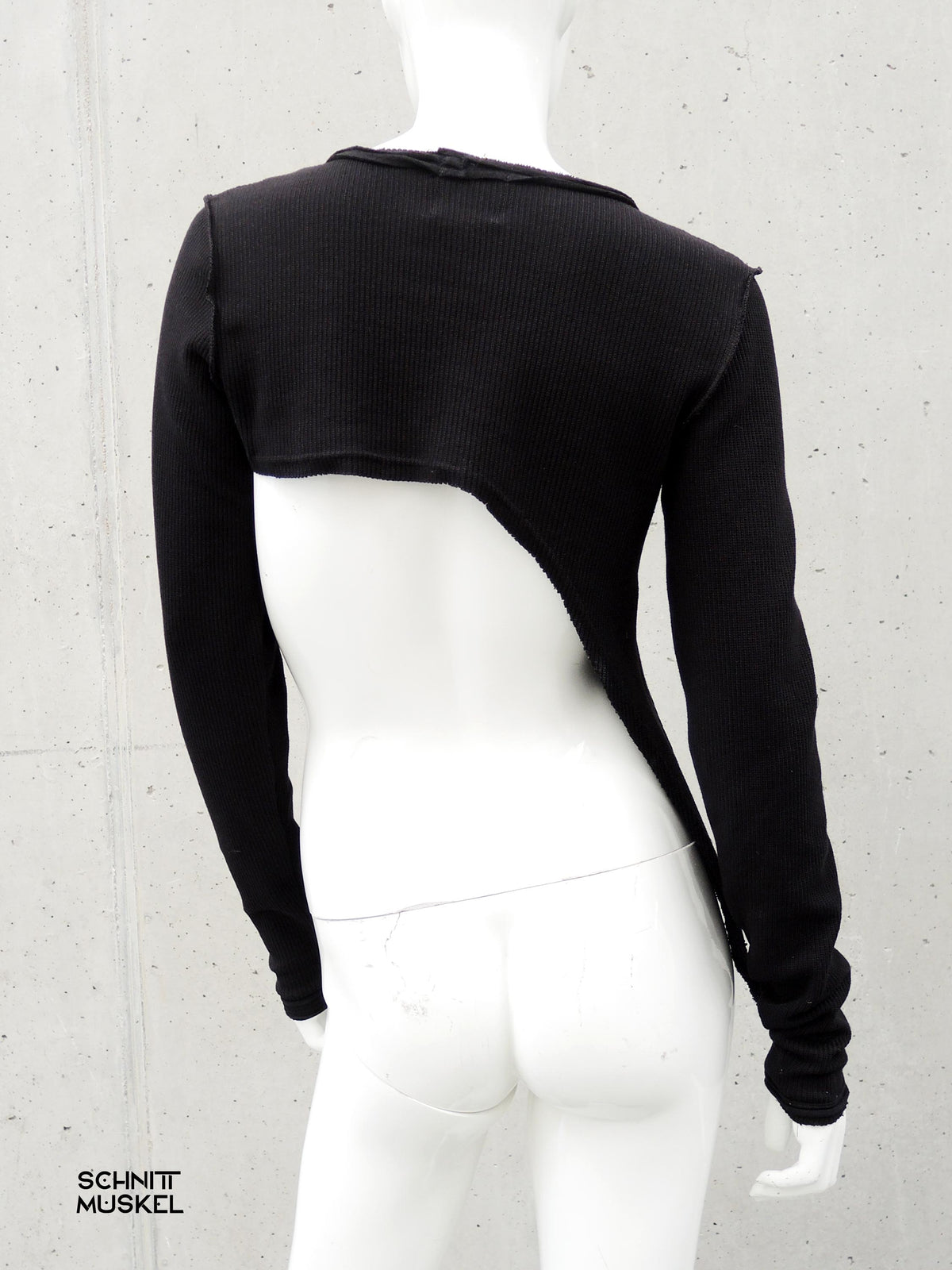 ultra cropped pullover, kurzer Pullover, asymmetrische darkavantgarde Pullover, Gothic Pullover