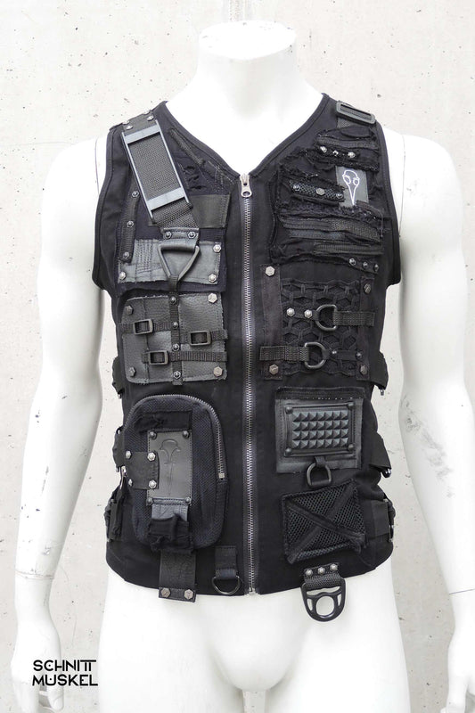Utility Weste, Cyberfashion, Cyberwesten, darkcyberstuff, darkcyberfashion, ravefashion, ravewear, technostyle, Gothicweste, Cybergothfashion, Cybergothstyle, postapokalyptische Mode