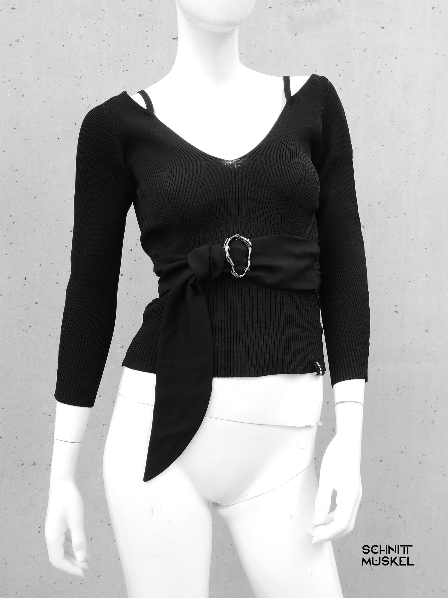 Shirt mit tiefem Rückenausschnitt, V Ausschnitt, Gothicshirt, darkavantgarde Shirt