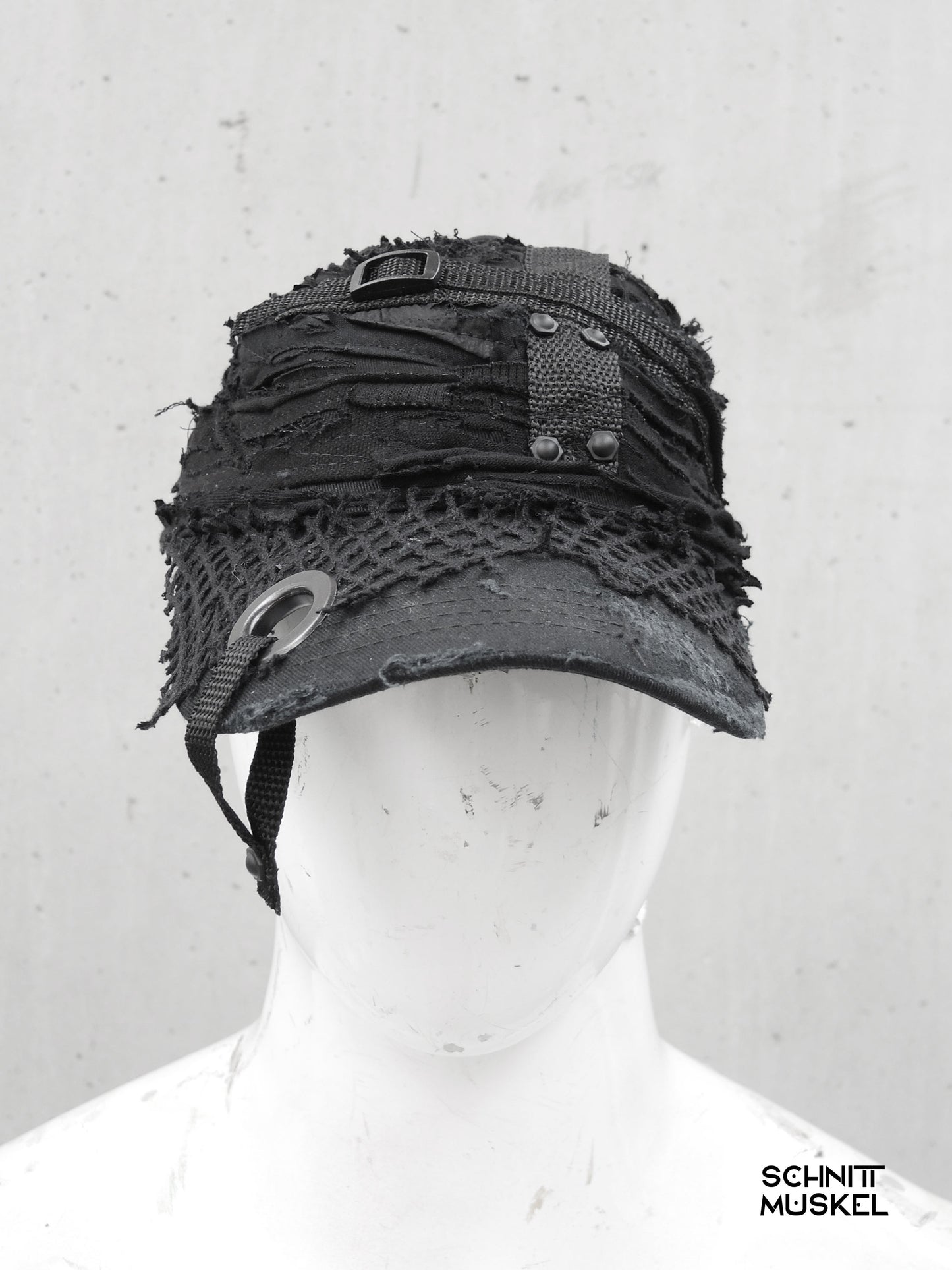 Gothicbaseballcap, darkwear, darkavantgarde, postapokalyptische Mütze, technostyle cap, Gothiccap, Gothicschiebermütze