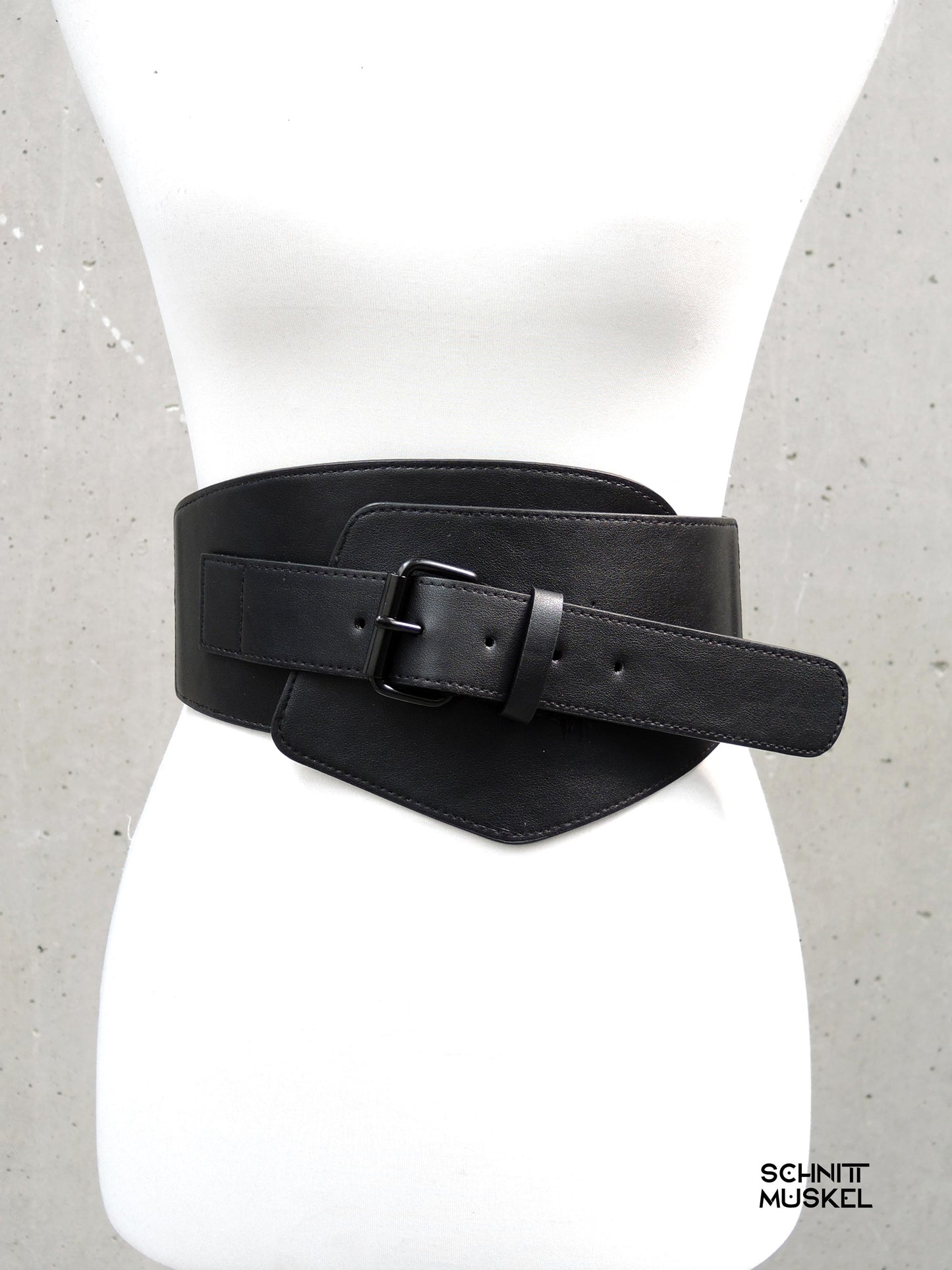 Darkavantgarde Gürtel, breiter schwarzer Gürtel im Darkavantgarde STil, Gothicgürtel
