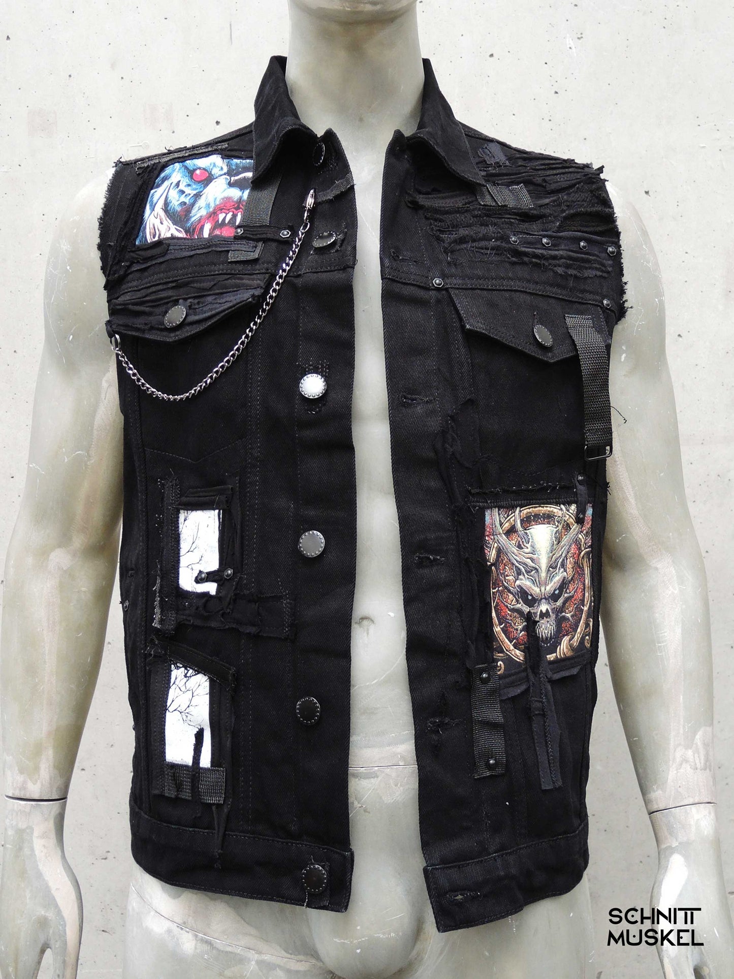 Caliban Kutte, Calibanmerch, Caliban, Metalkutte, Metalweste, 