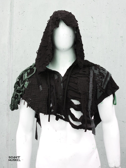 handgemachtes schwarzes Cape mit Kapuze, Dark Viking, Nordic Style, Viking Style, Wicca,
Post Apocalyptic Cape mit Schnallen und Nieten Unikat
Gothic Cape Unisex mit Kapuze Raw Look