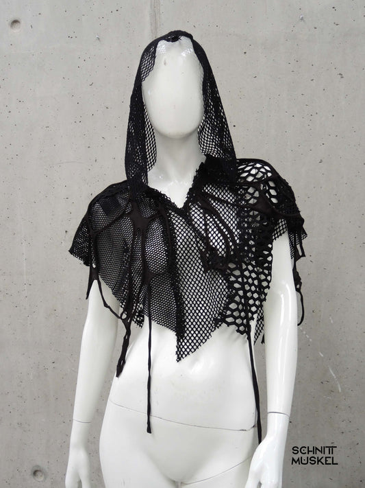 Gothic Cape, Netzcape, Netzüberwurf, postapokalyptische Mode, kinky fashion, wasteland Party Outfit