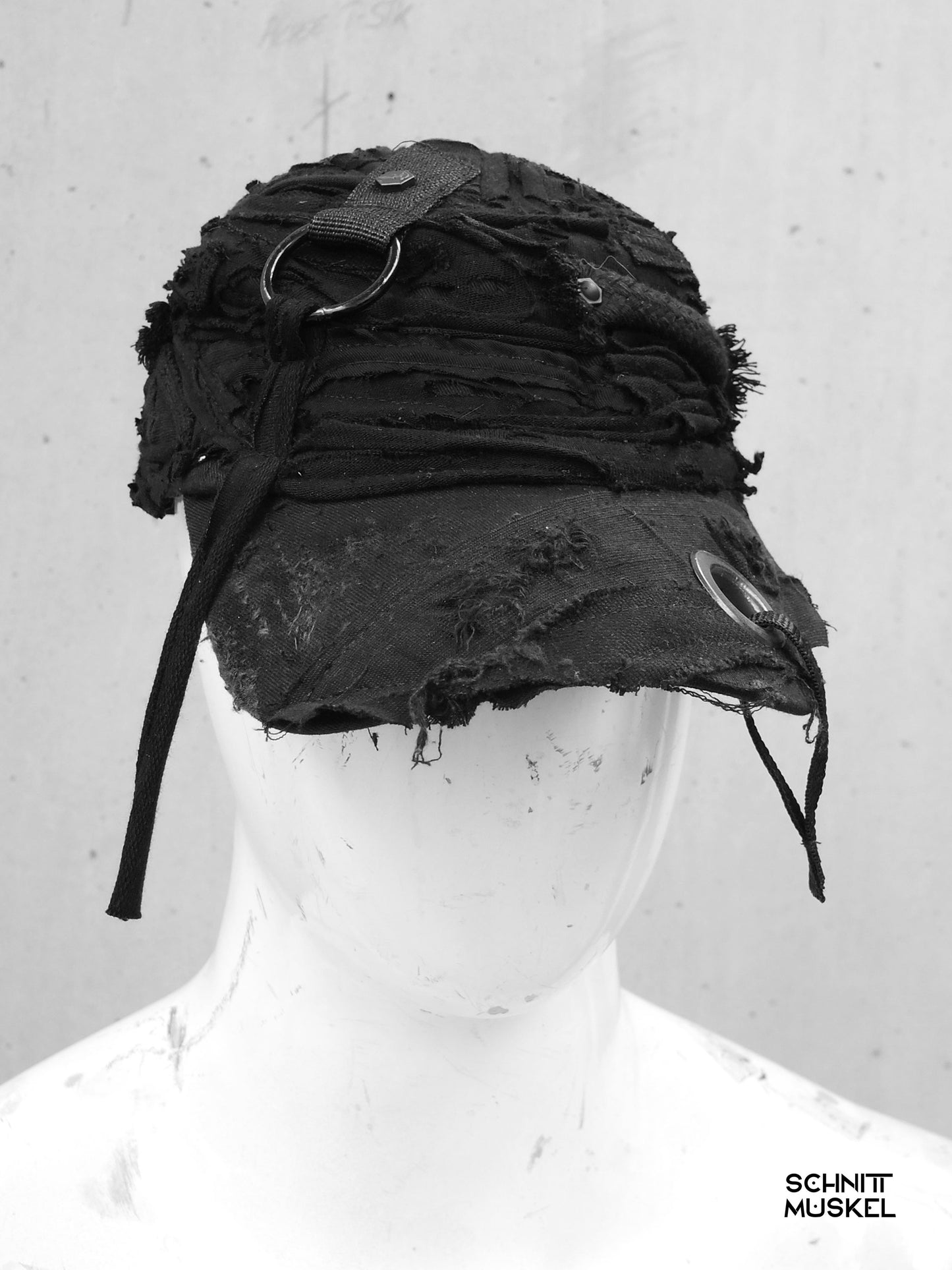 Gothicbaseballcap, darkwear, darkavantgarde, postapokalyptische Mütze, technostyle cap, Gothiccap, Gothicschiebermütze