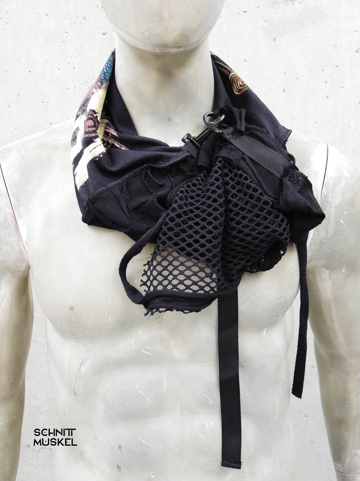 Calibanmerch, Caliban, Calibanschal, Metalschal, Schal mit Print, Loopschal, detsroyed Schal, darkwear, Metalfashion,