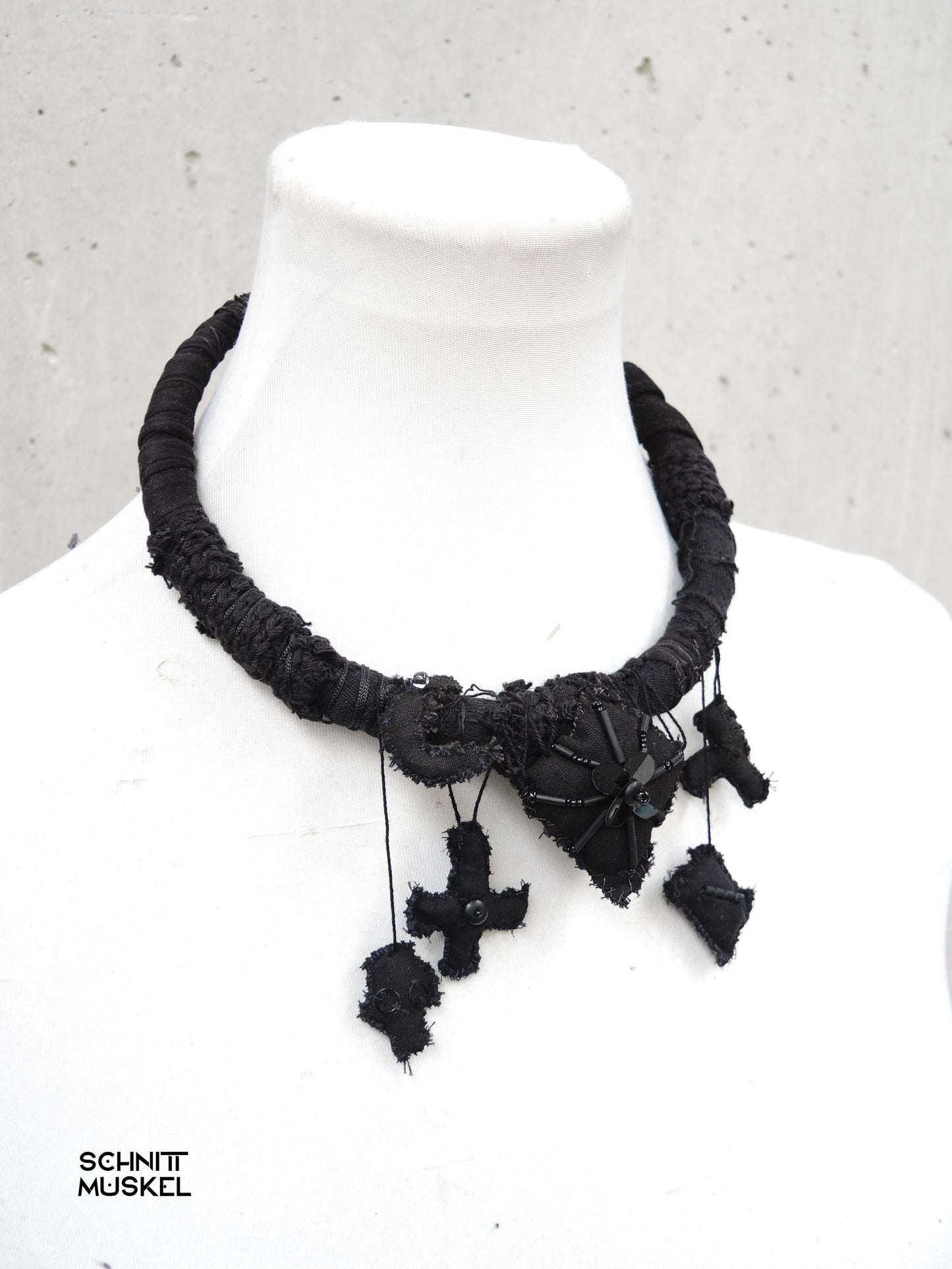 VoodooSchmuck, Voodood Halsschmuck, Gothicschmuck, Wicca, Wiccaschmuck, Strega, Stregaschmuck, mywitchery, witchythings