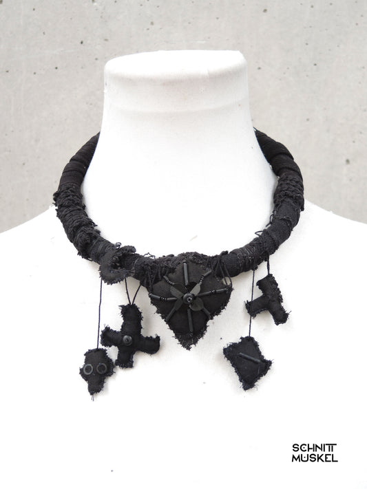 VoodooSchmuck, Voodood Halsschmuck, Gothicschmuck, Wicca, Wiccaschmuck, Strega, Stregaschmuck, mywitchery, witchythings