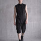 Raveoutfit, darkwear, darkavantgarde, ärmelloses Hemd schwarz, Gothicmode für Herren, schwarze Mode für Herren