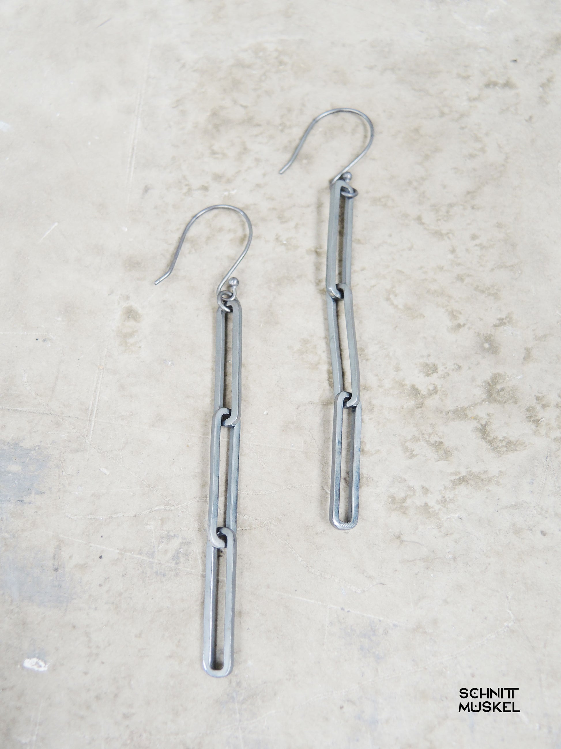Ohrhänger Kette, Kettenschmuck Technoschmuck, darkwear, darkcaber Ohrschmuck