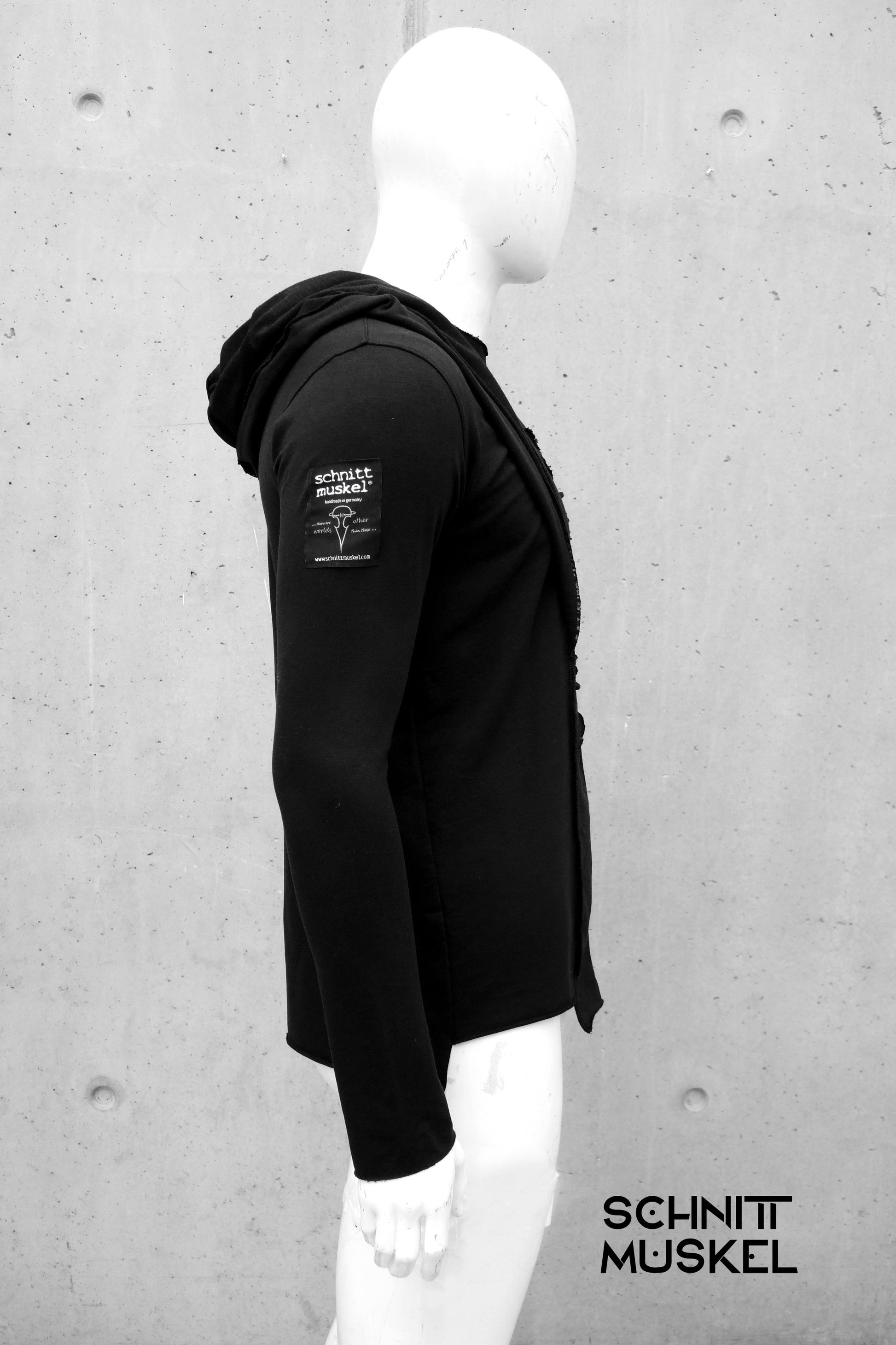 Gothicpullover, darkavantgarde Mode für Männer, darkavantgarde, Kapuzenpullover, Kapuzensweater, destroyed hoodie, postapocalyptic fashion, postapokalyptische Mode