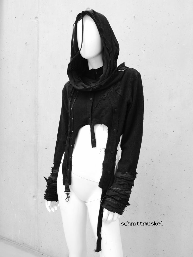 darkavantgarde Mode, darkstyle, Gothicmode, Gothicjacke, cropped Jacke, darkcyberjacke, wasteland outfit, wasteland Jacke, postapokalyptische Jacke, postapocalyptic fashion, Metalfashion, Unikatjacke
