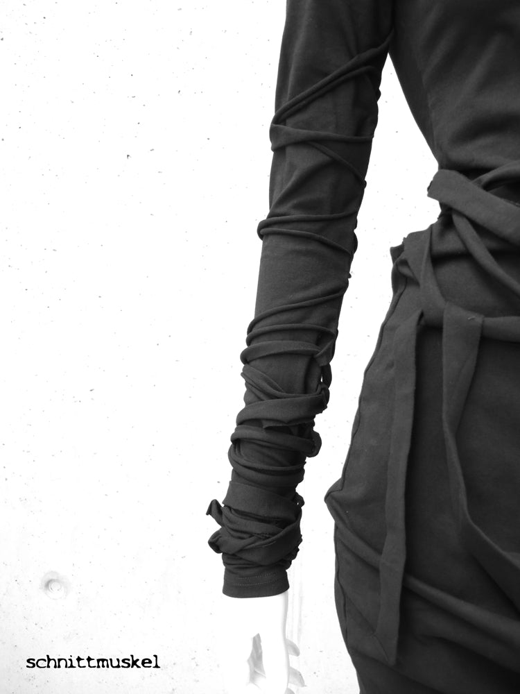 schwarzes Jerseykleid, Kleid mit Schnürung, Winterkleid, langes Gothickleid, darkavantgarde Kleid, darkavantgarde