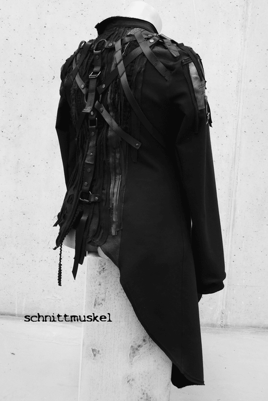 luxuryfashion, luxuryjacket, Harnessjacke, Harnessjacket, dark avantgarde, aussergewöhnliche Jacke, Unikatjacke